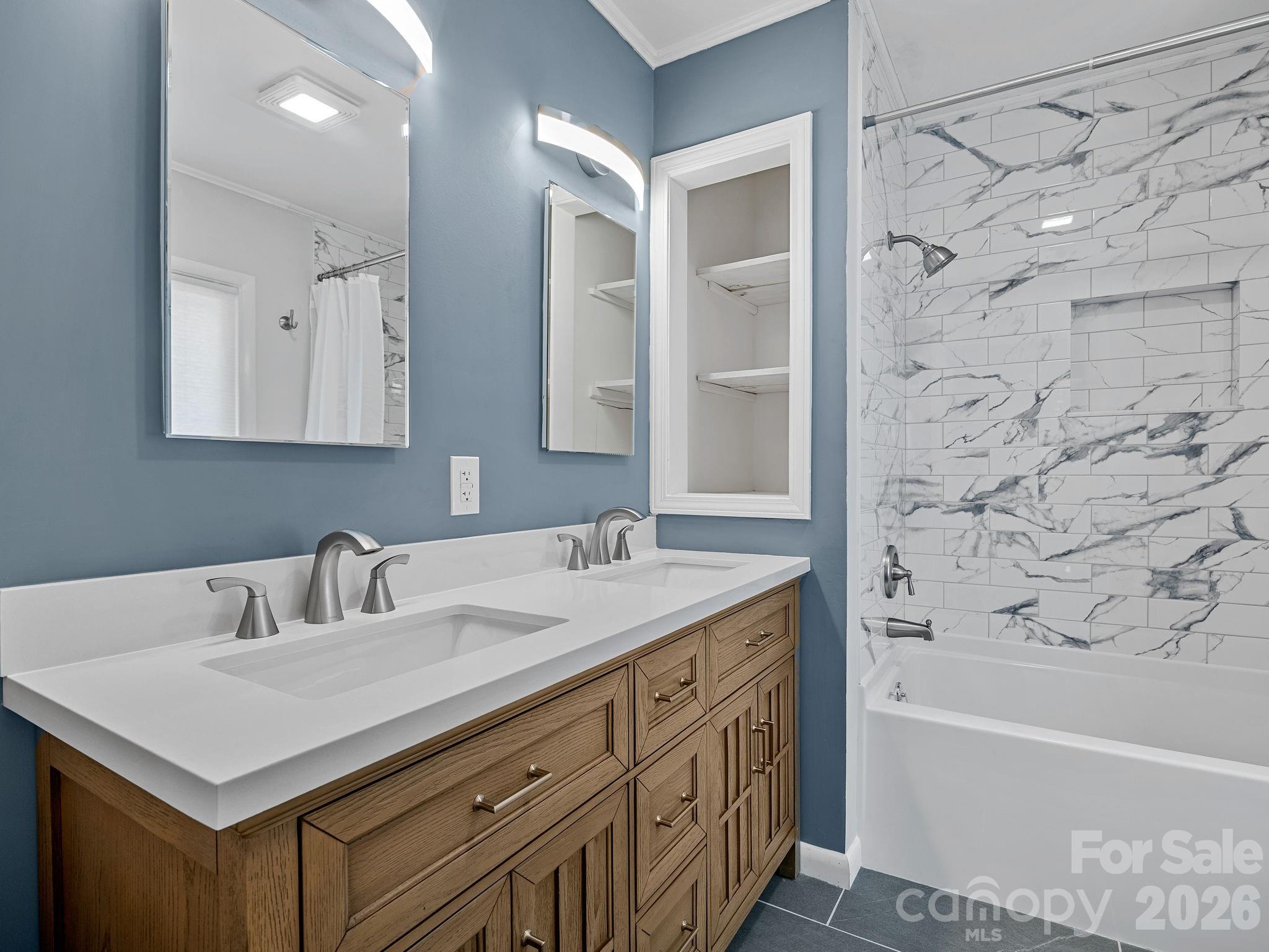 110 Persimmon Hill Court — Columbus
