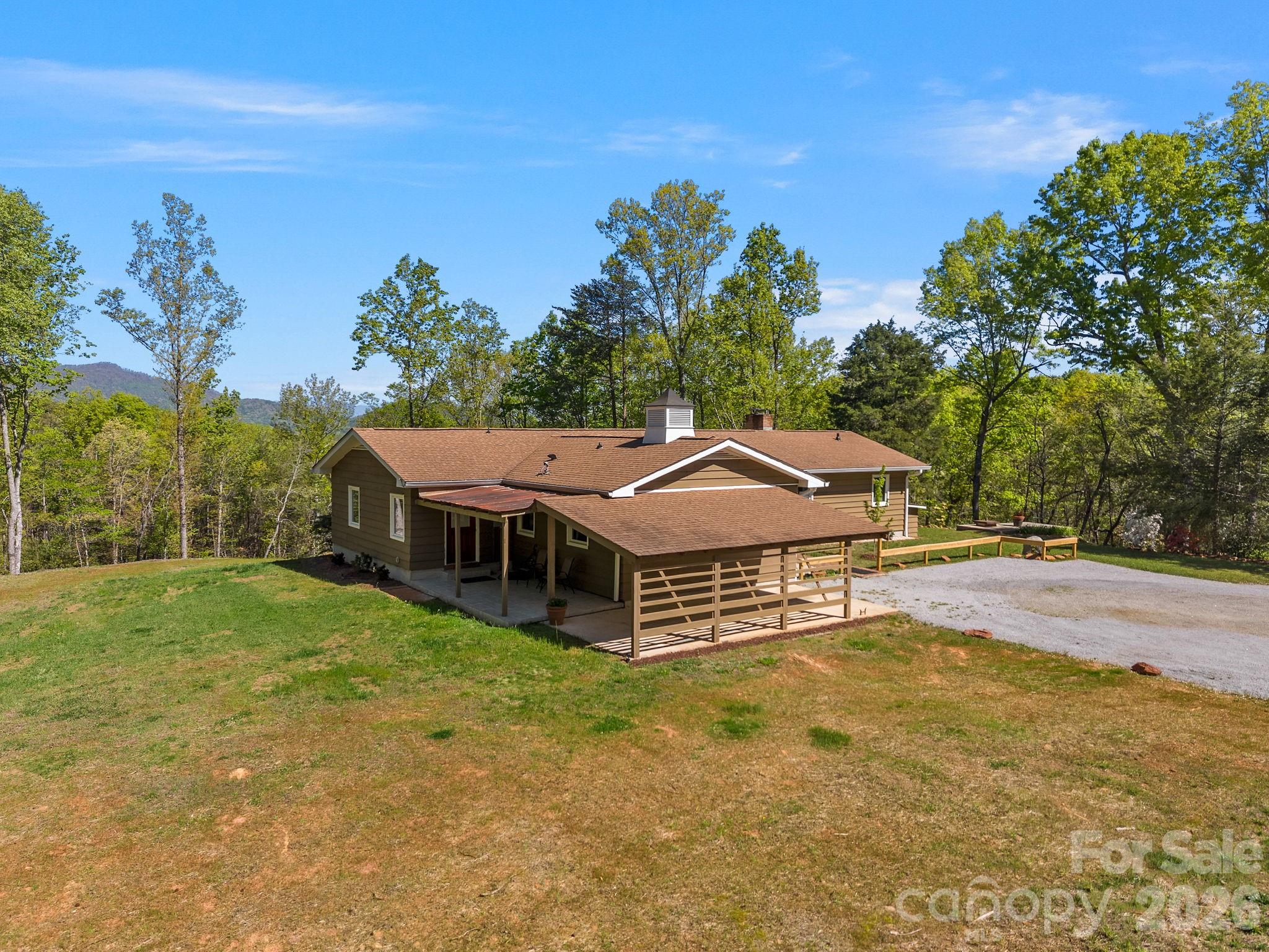 110 Persimmon Hill Court — Columbus
