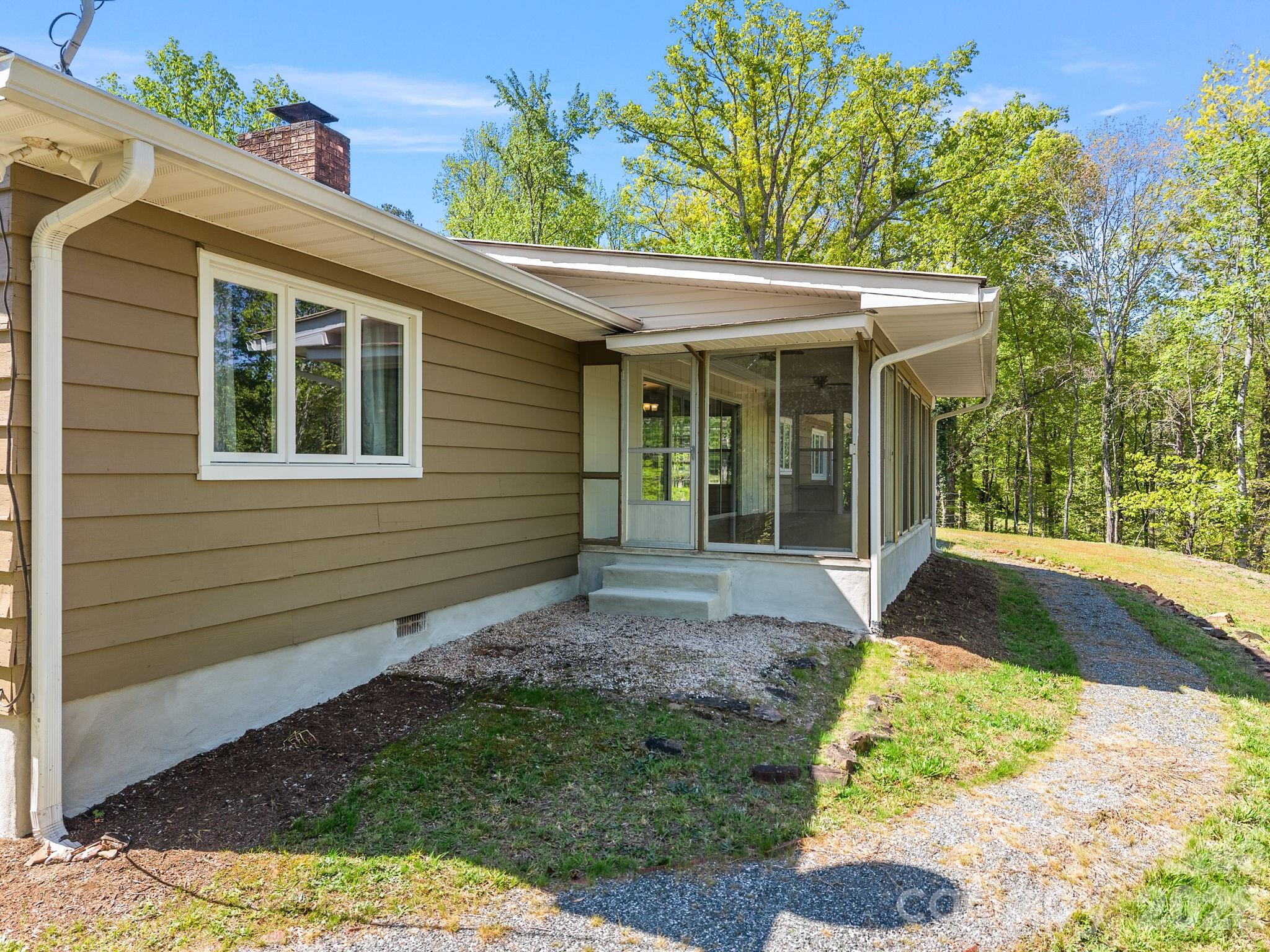 110 Persimmon Hill Court — Columbus
