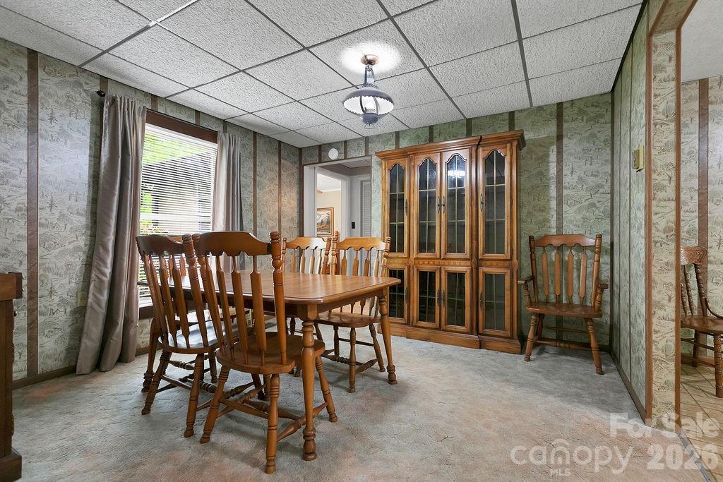 520 Blythe Road — Pisgah Forest
