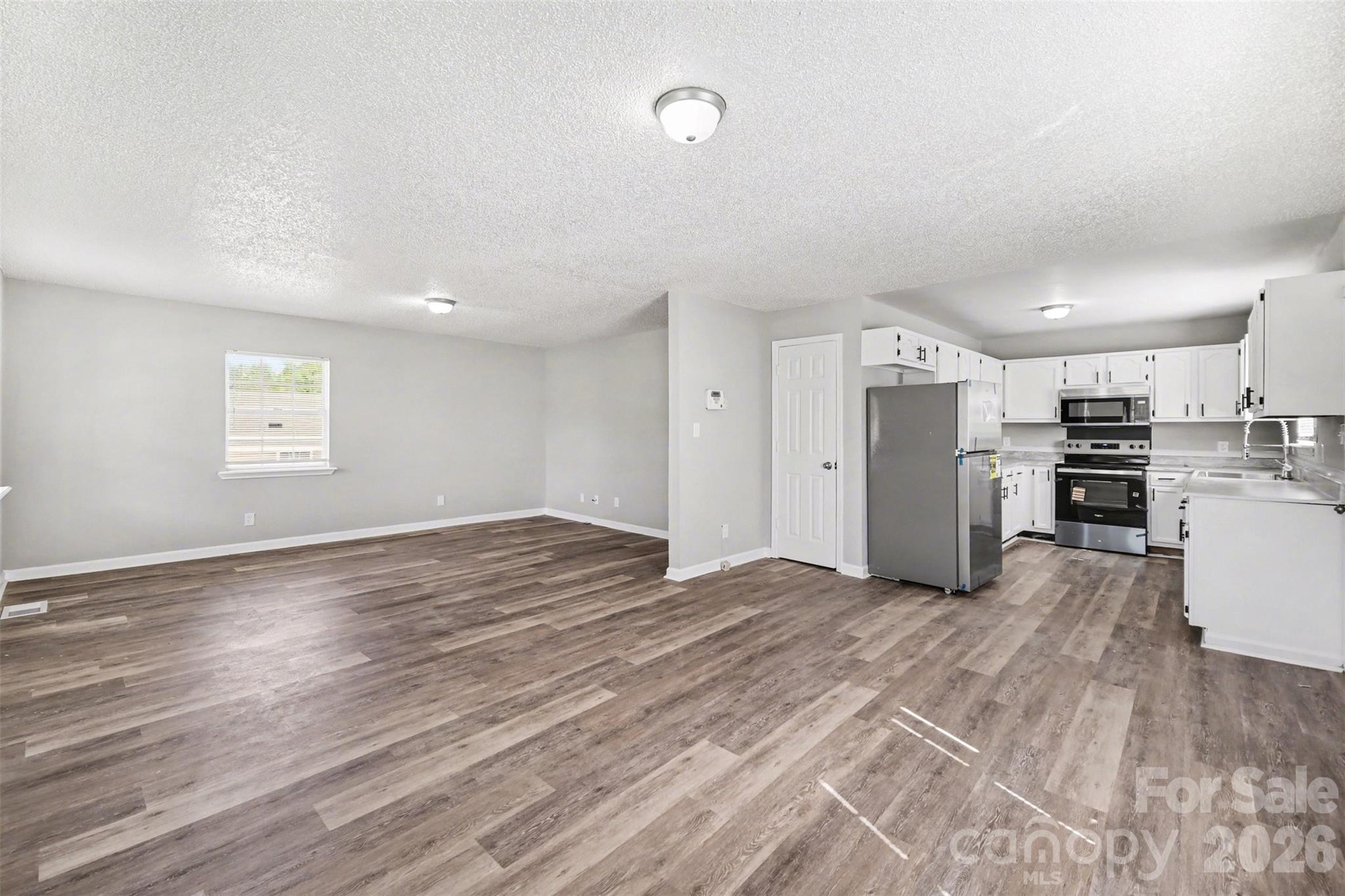 2612 Dundeen Street #8 — Charlotte