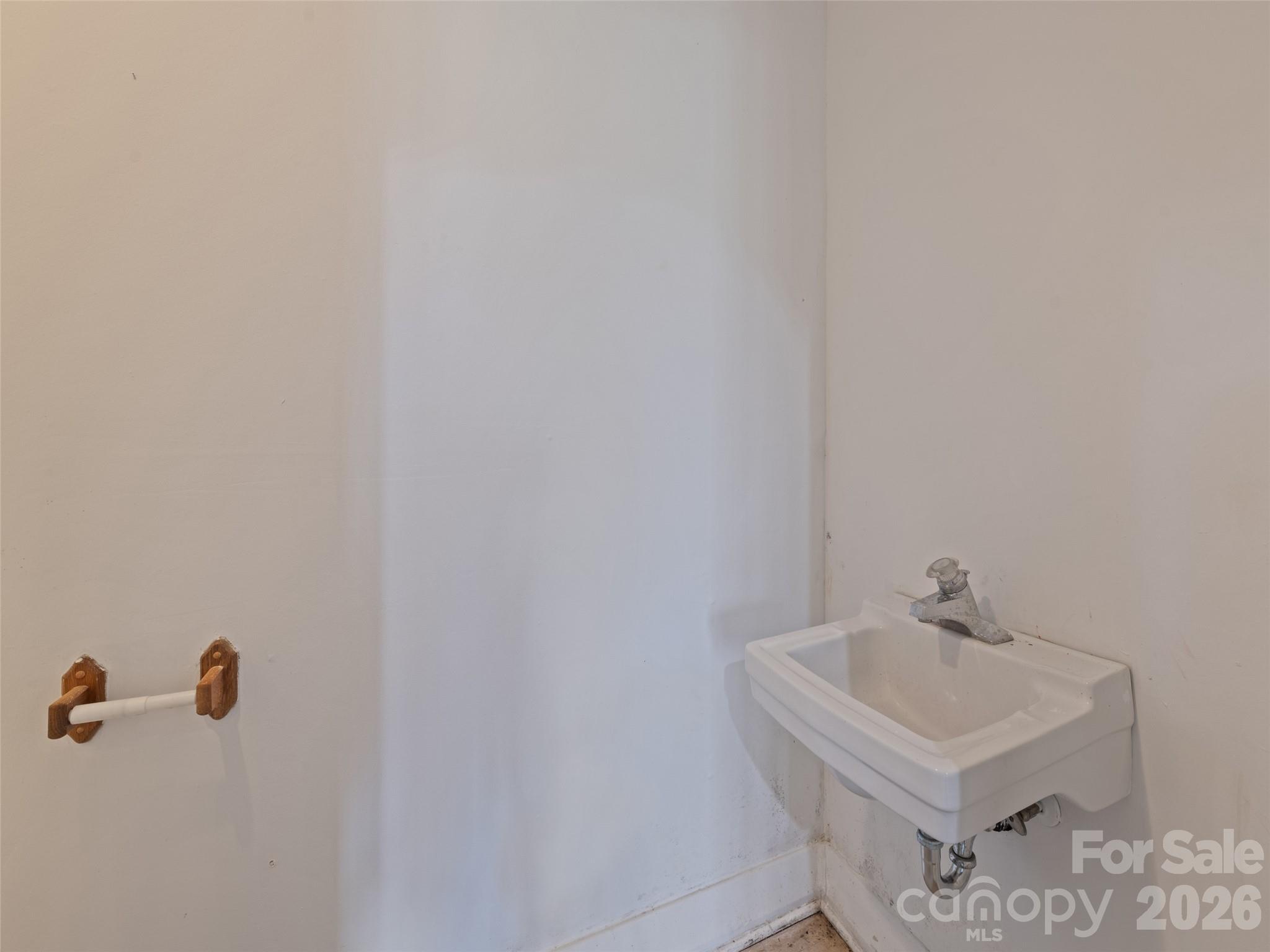 80 Gobblers Knob Drive — Clyde