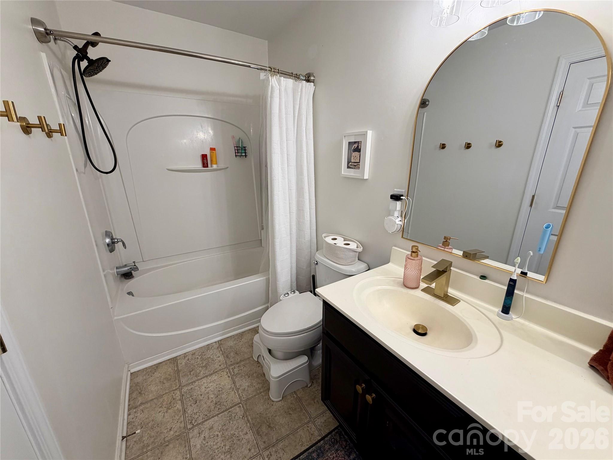 732 Rock Lake Glen — Fort Mill