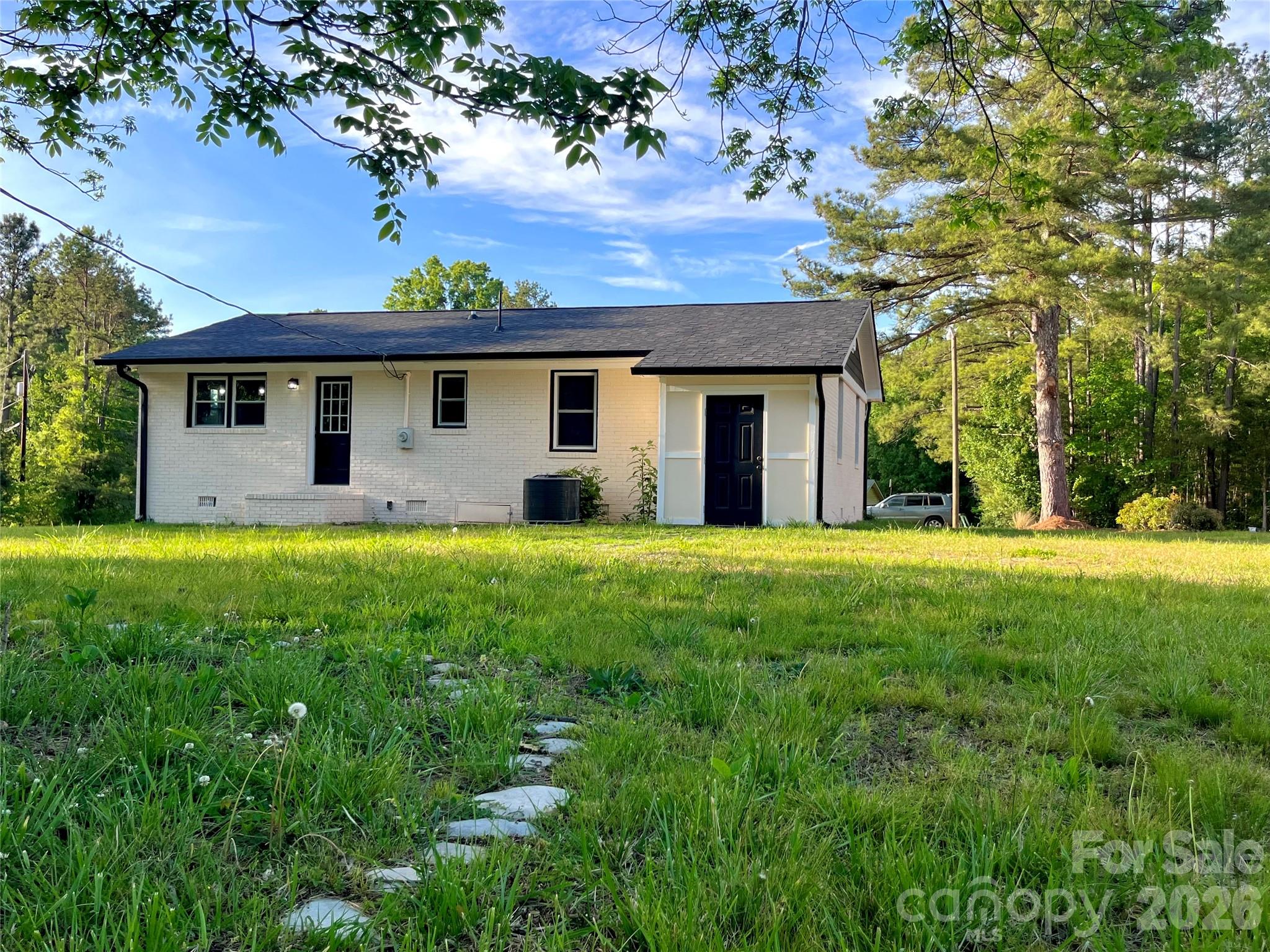 102 Arbor Court — Chester