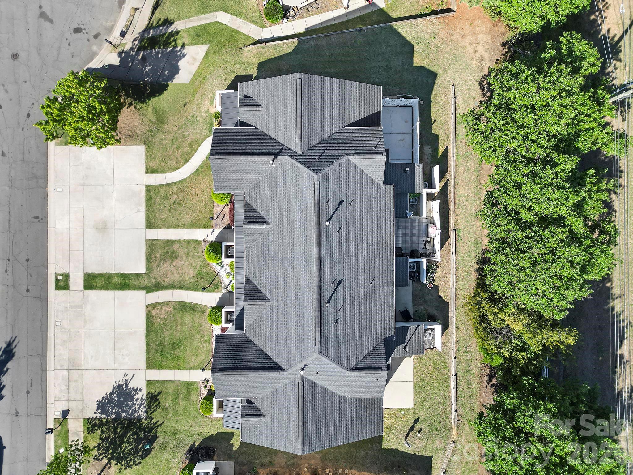 14721 Lions Pride Court — Charlotte
