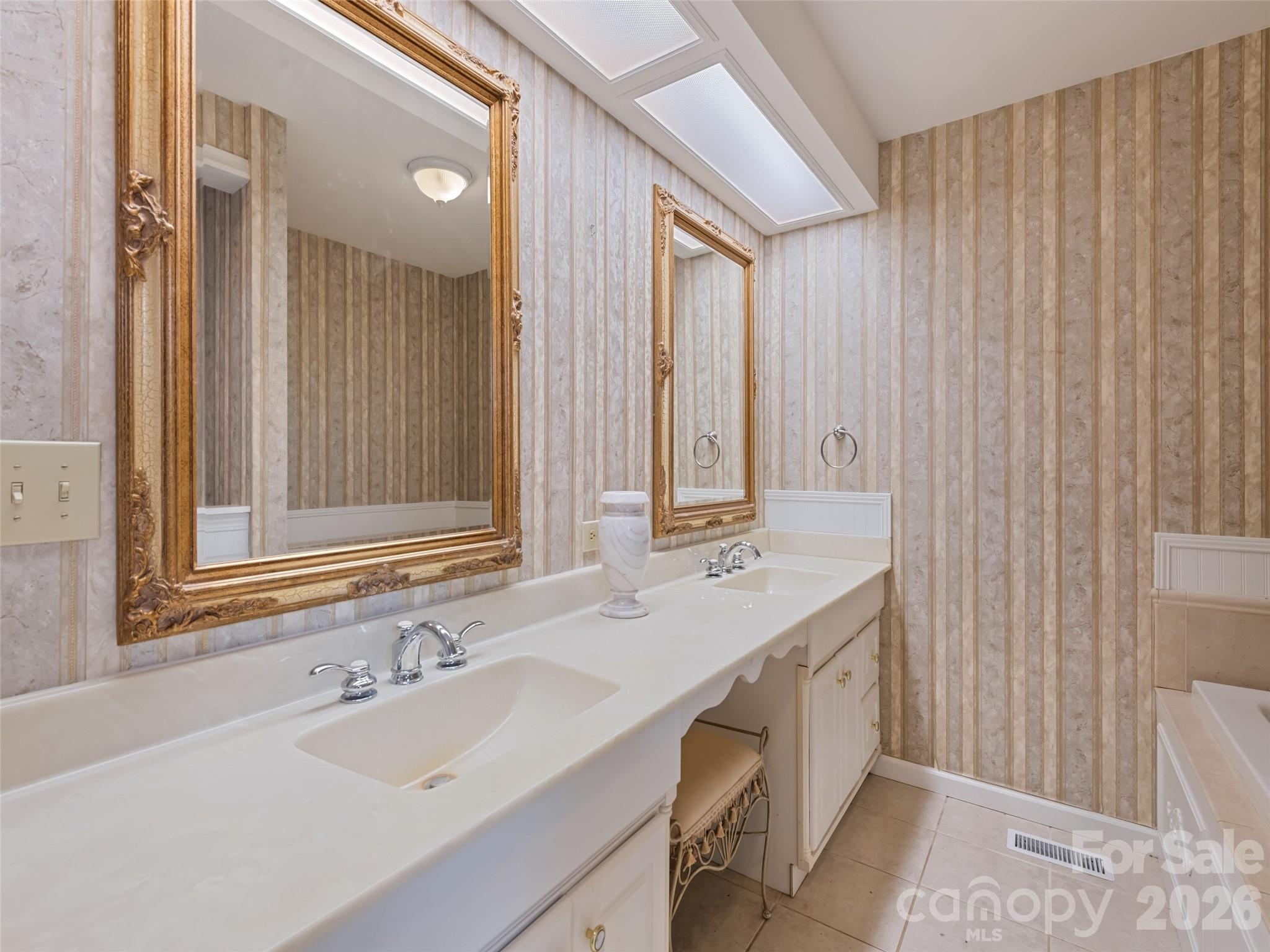 80 Gobblers Knob Drive — Clyde