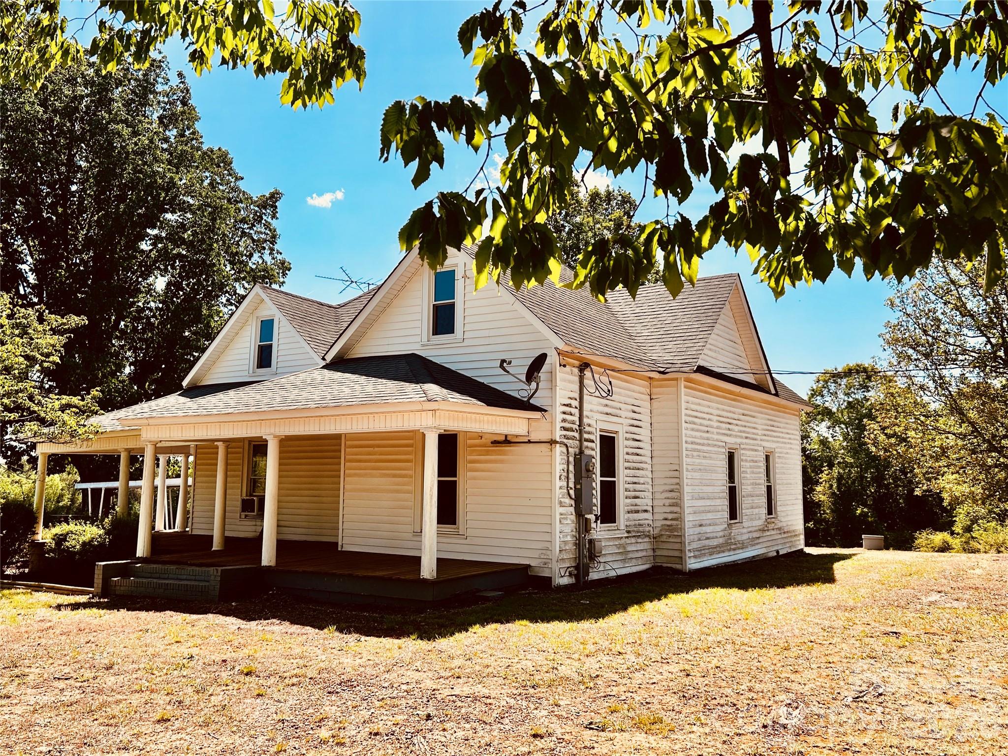 6546 W NC 10 Highway — Vale