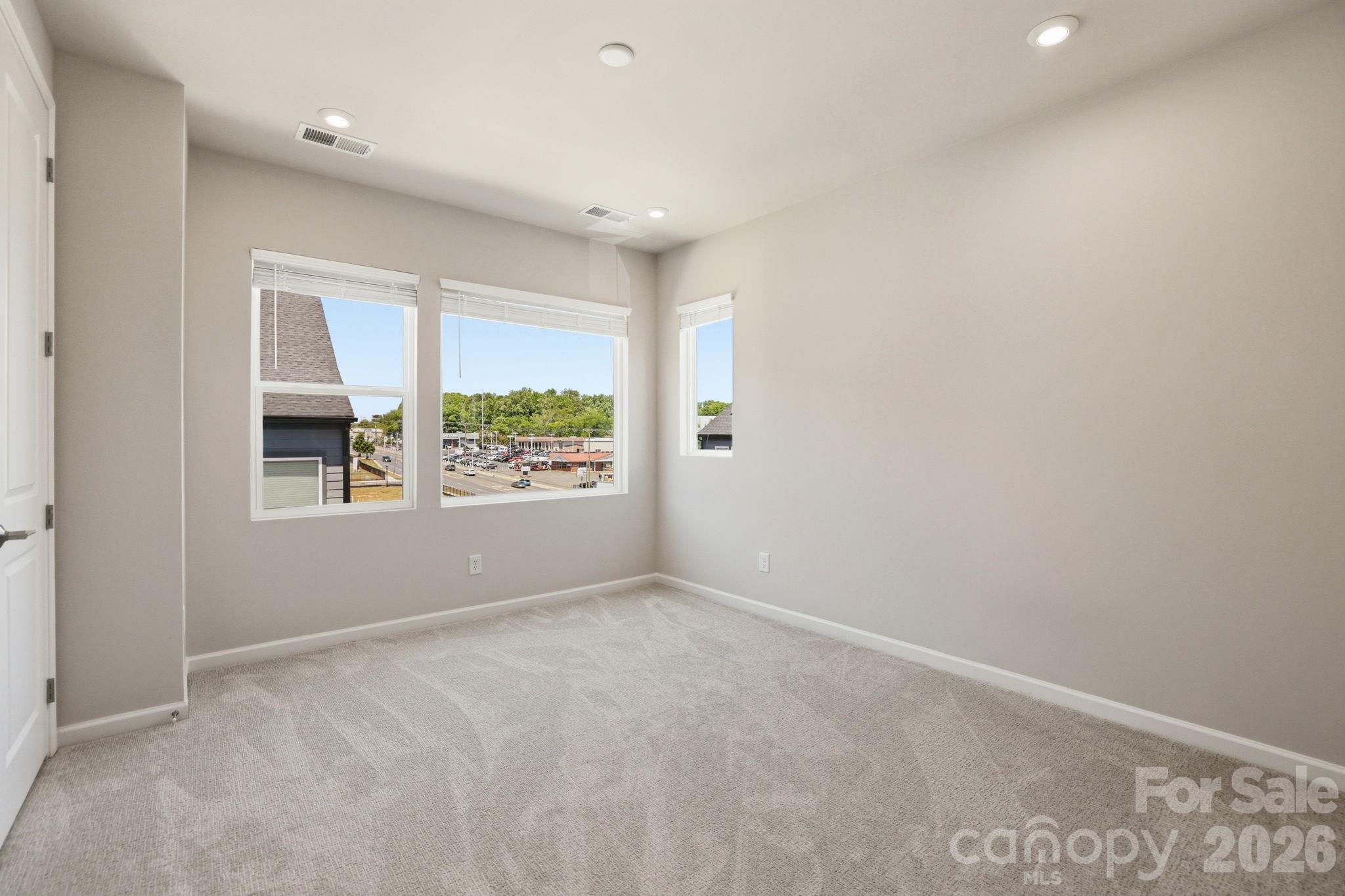 5525 Swaling Street — Charlotte