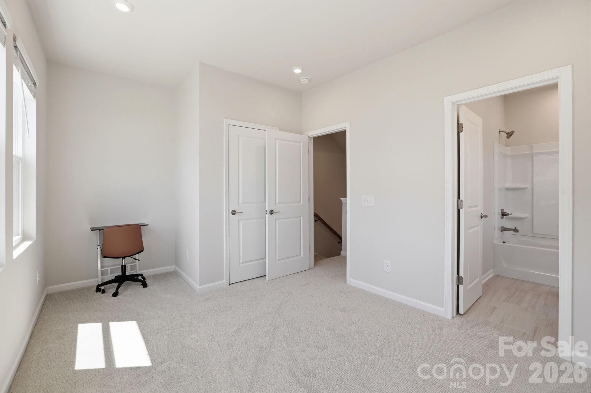 5525 Swaling Street — Charlotte