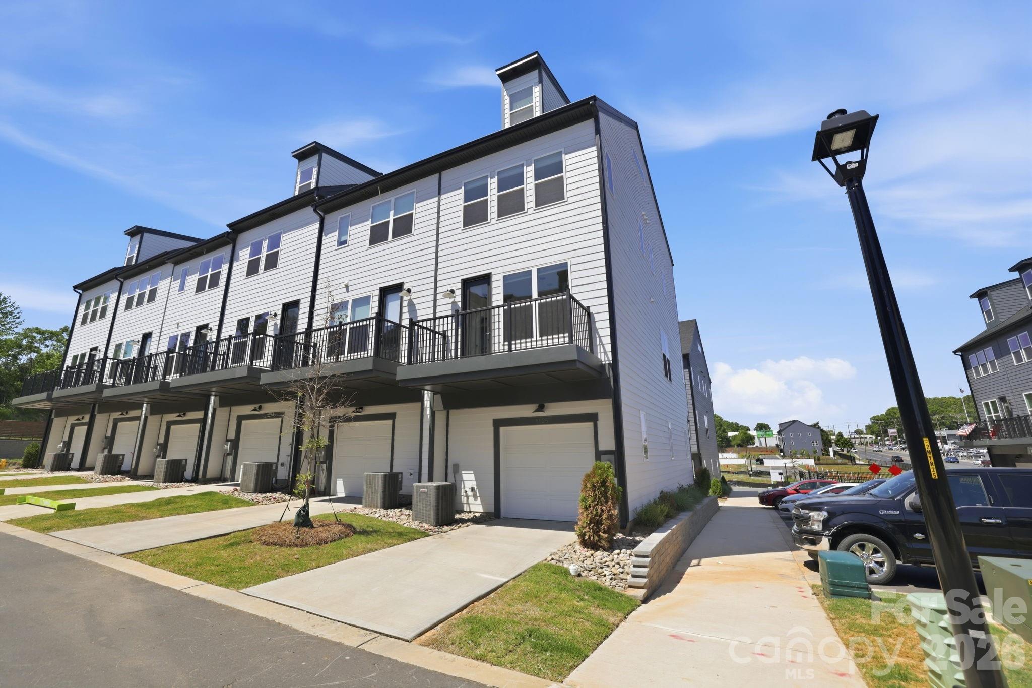 5525 Swaling Street — Charlotte
