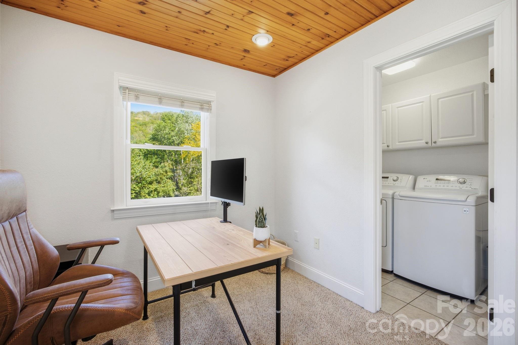 612 Christian Creek Road — Swannanoa