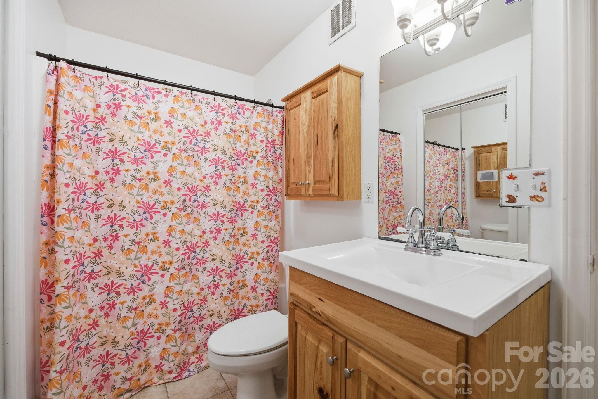 612 Christian Creek Road — Swannanoa