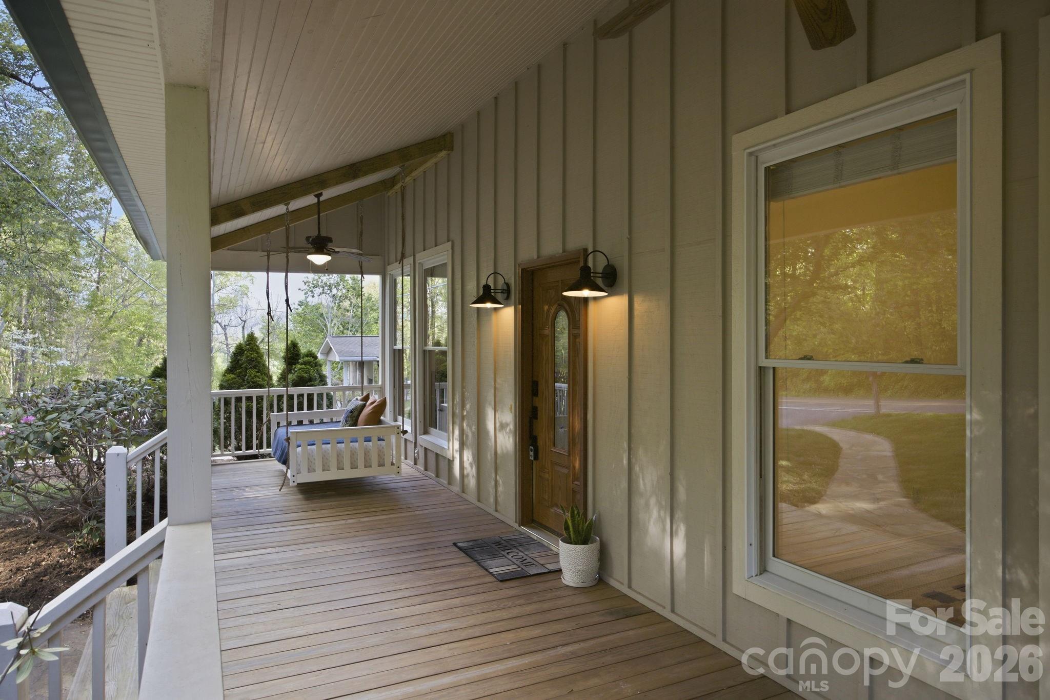 612 Christian Creek Road — Swannanoa