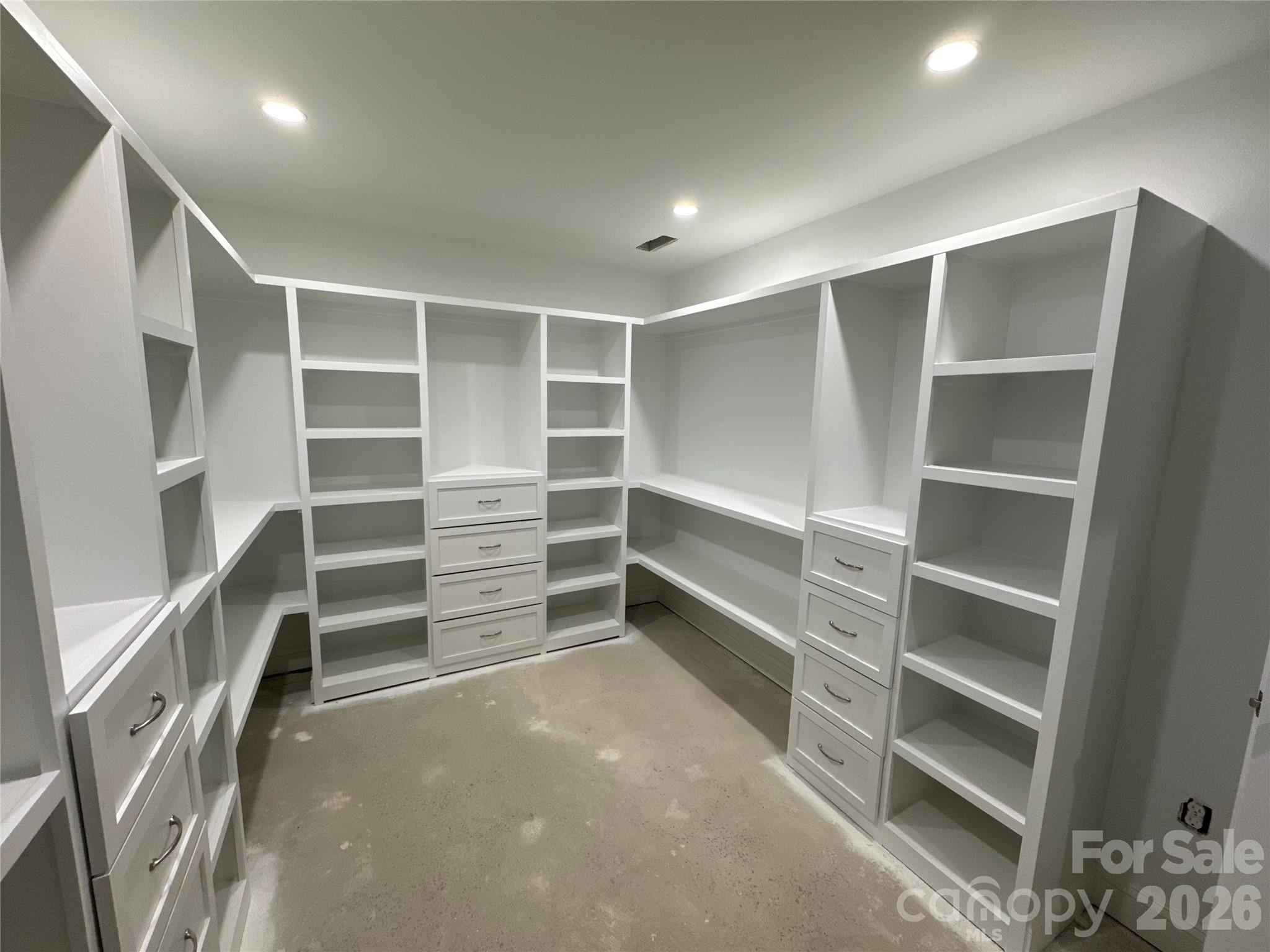401 Rutland Drive — Charlotte