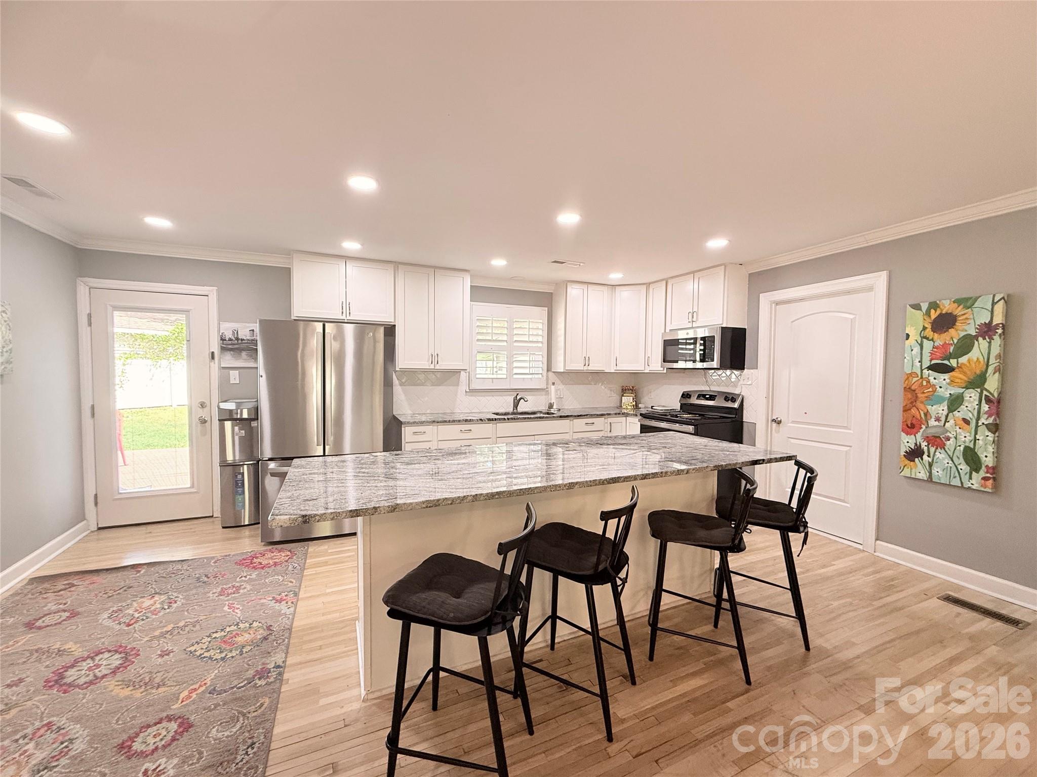 401 Rutland Drive — Charlotte