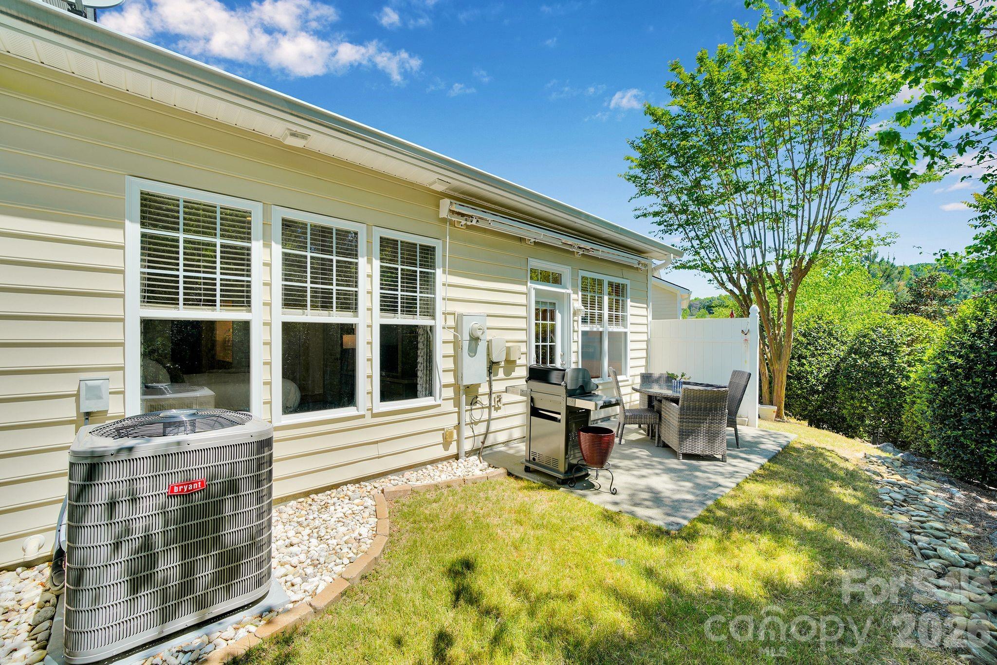 602 Pine Links Drive — Tega Cay