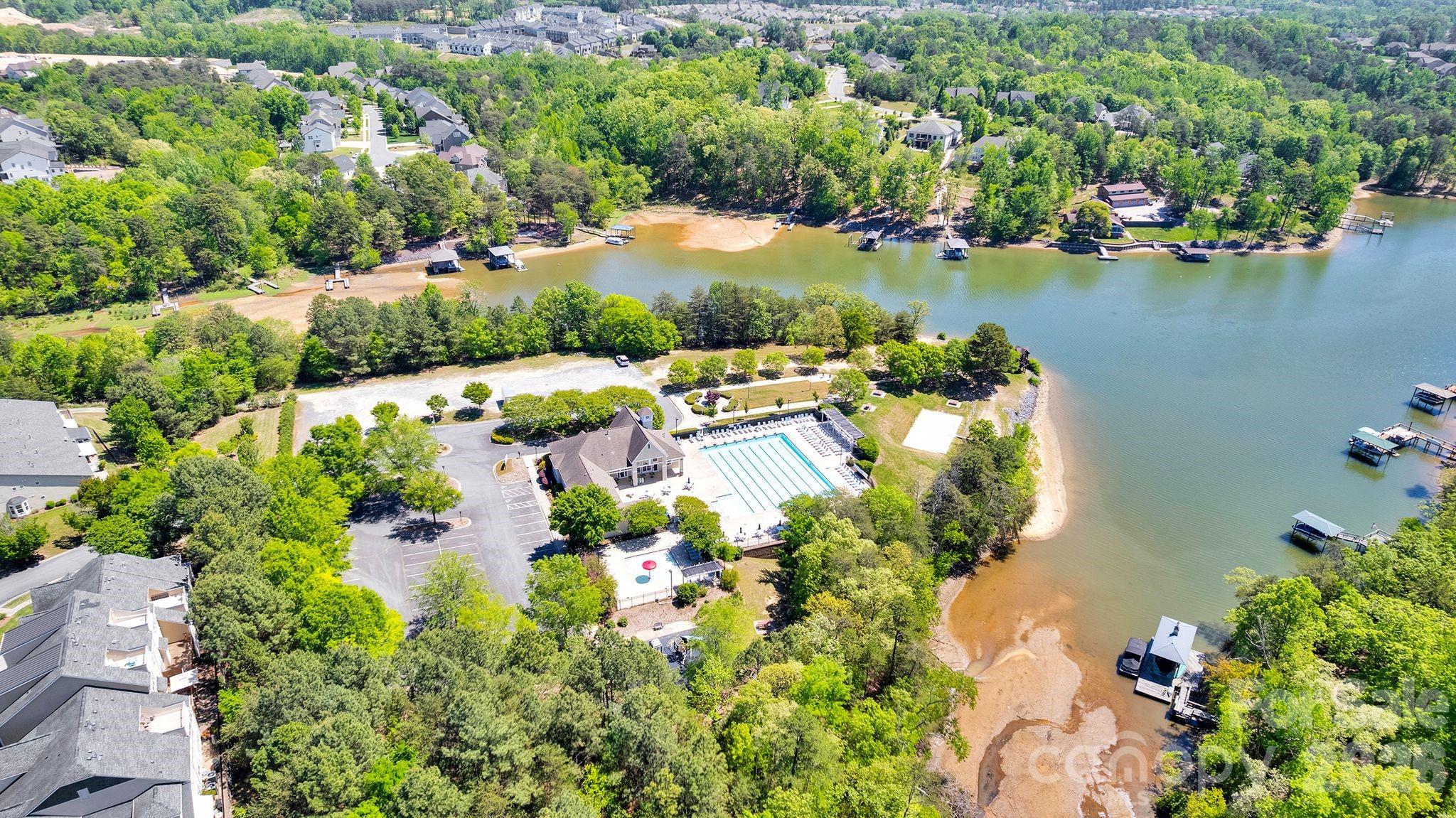 602 Pine Links Drive — Tega Cay