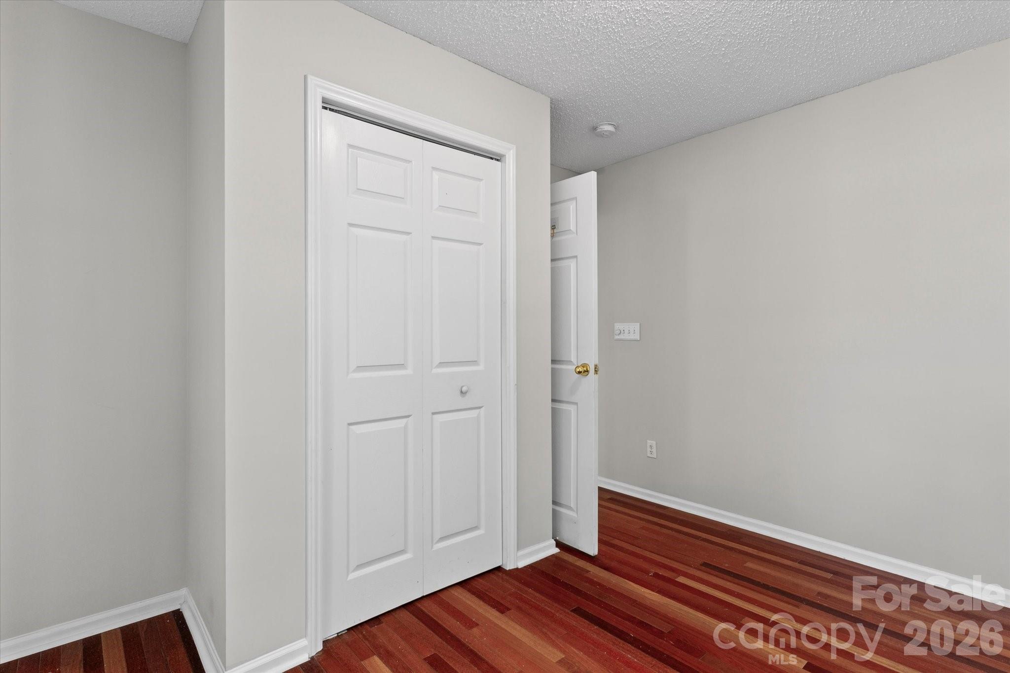 11823 Harris Ridge Drive — Charlotte