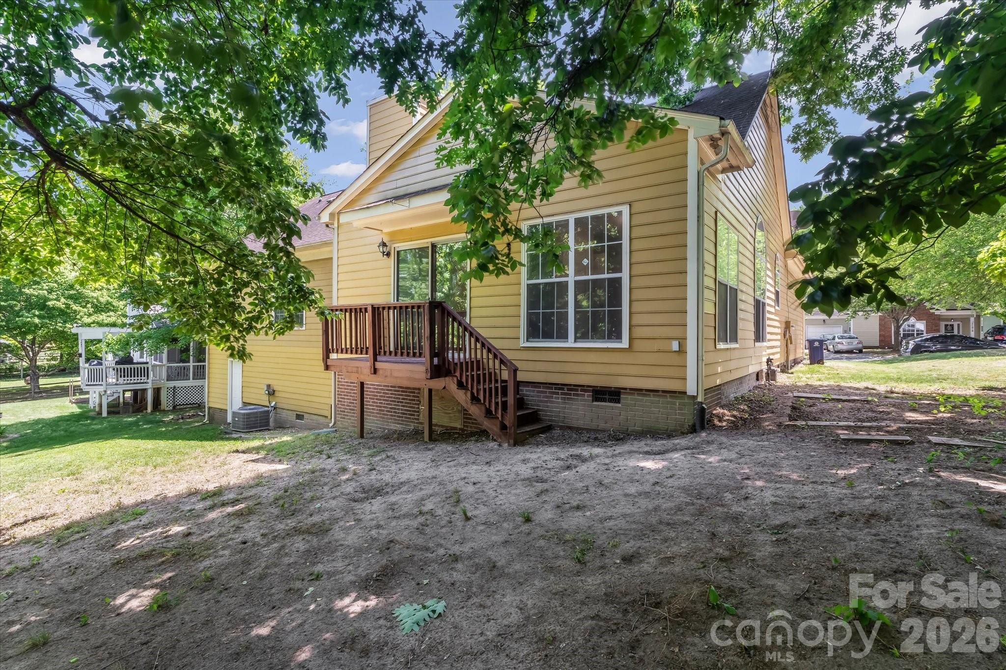 11823 Harris Ridge Drive — Charlotte