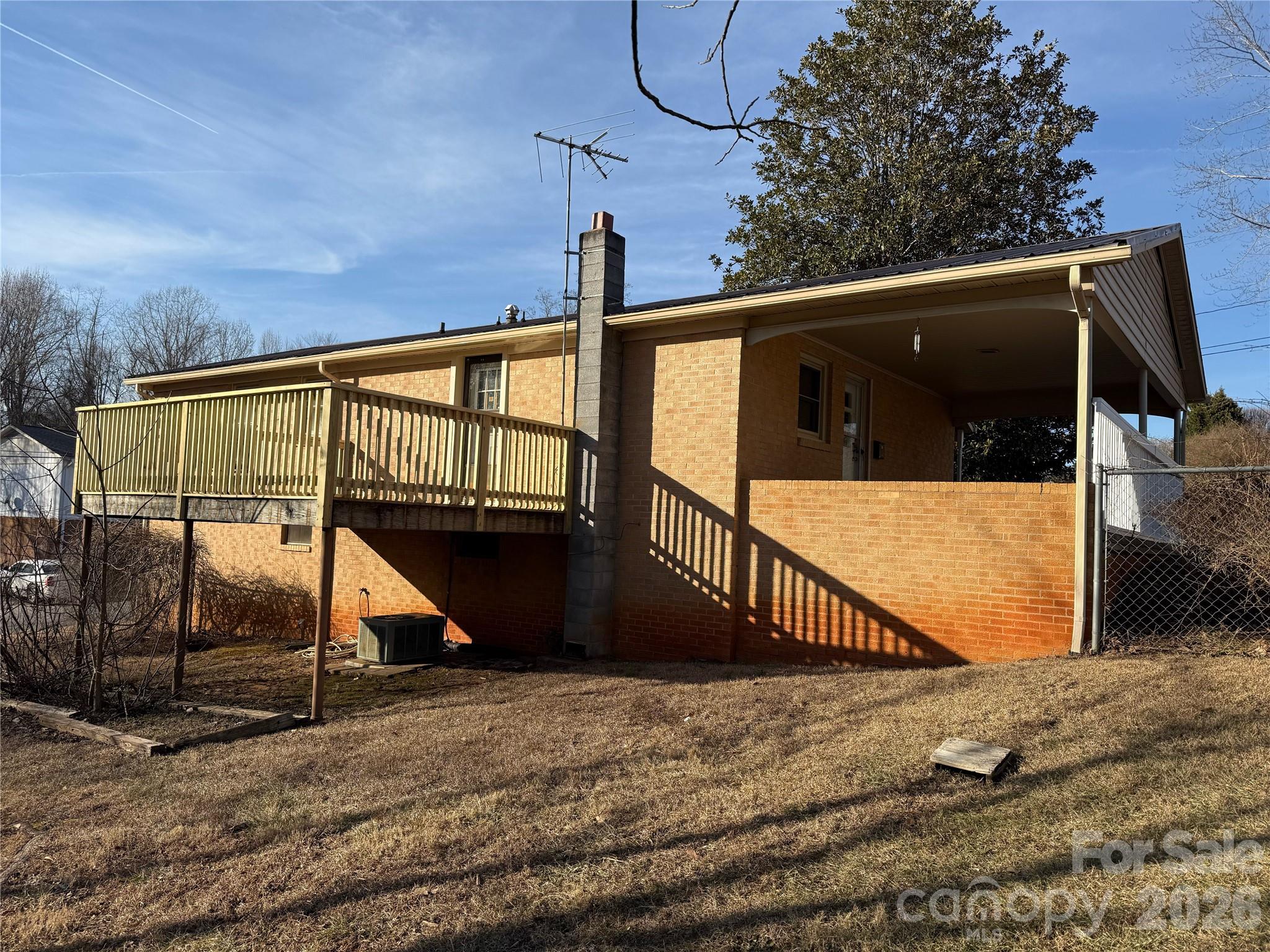 24 W Berkley Street — Granite Falls