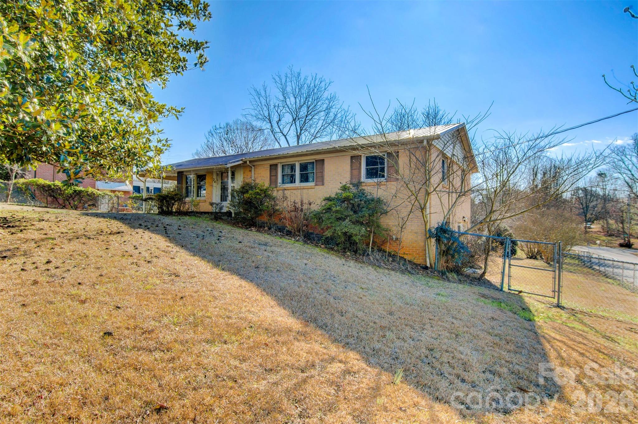 24 W Berkley Street — Granite Falls
