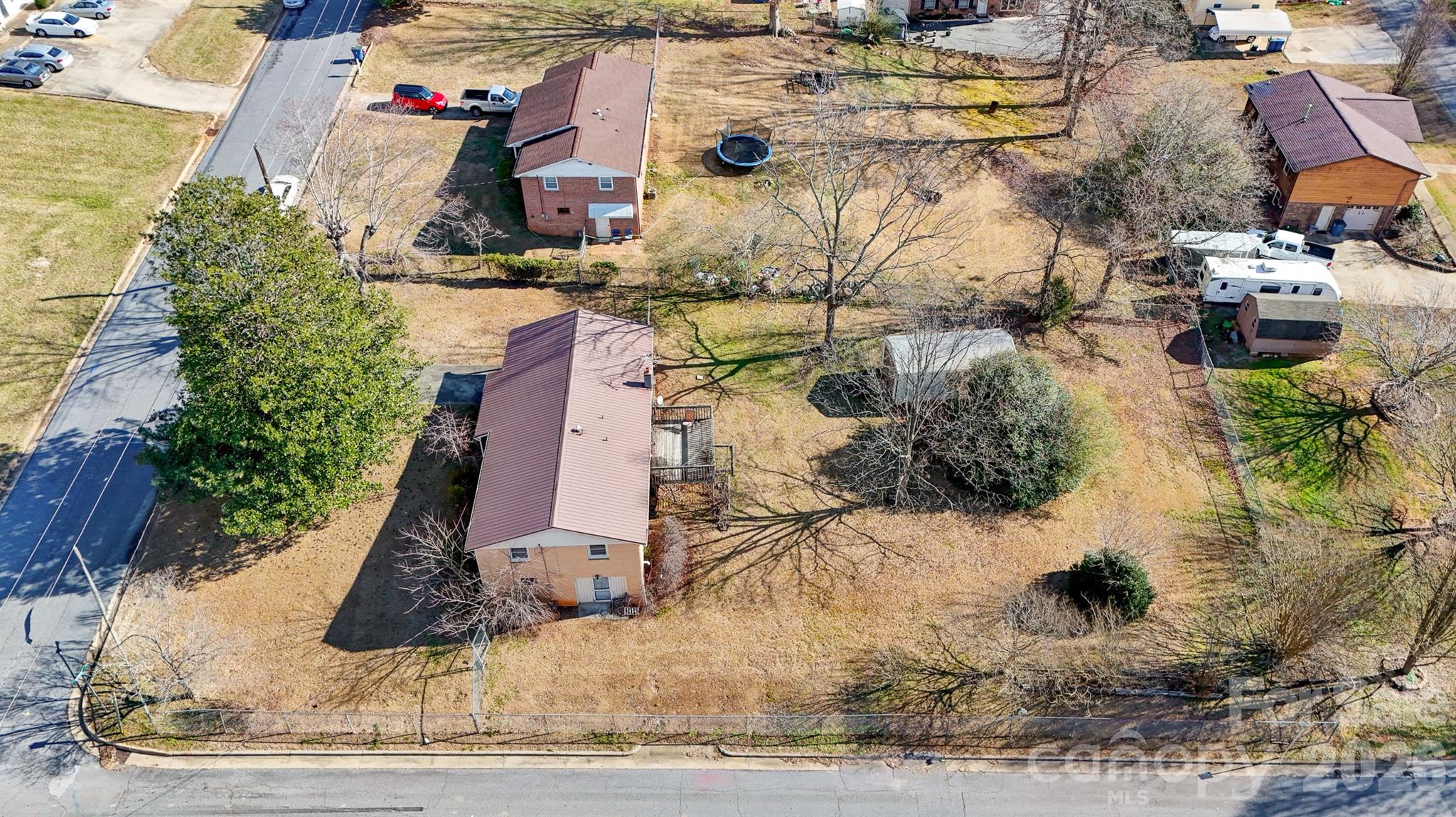 24 W Berkley Street — Granite Falls