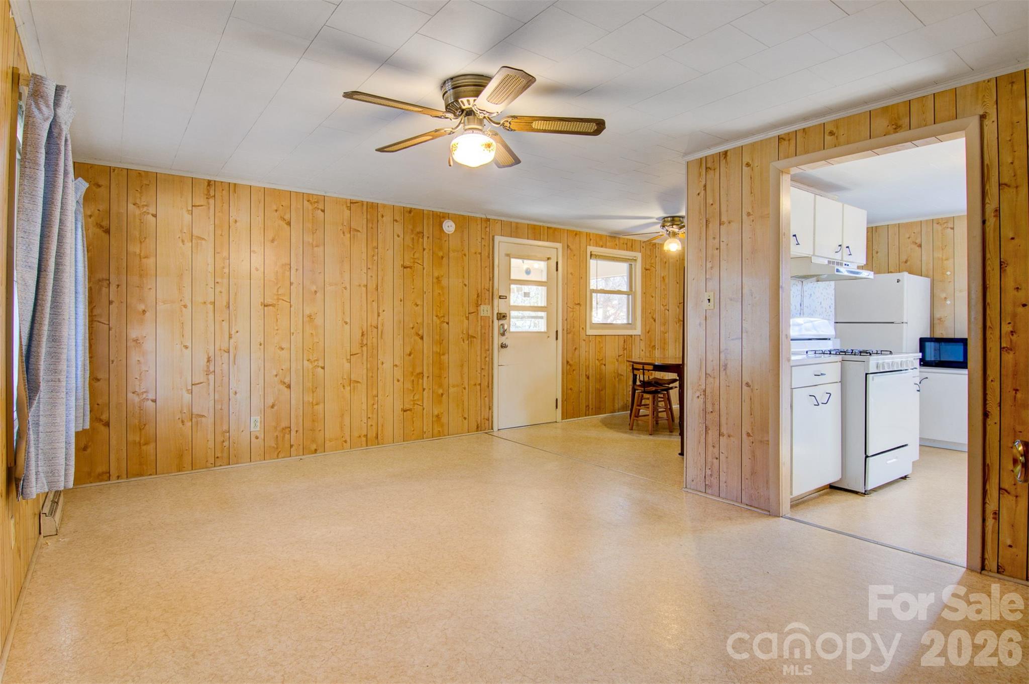 24 W Berkley Street — Granite Falls
