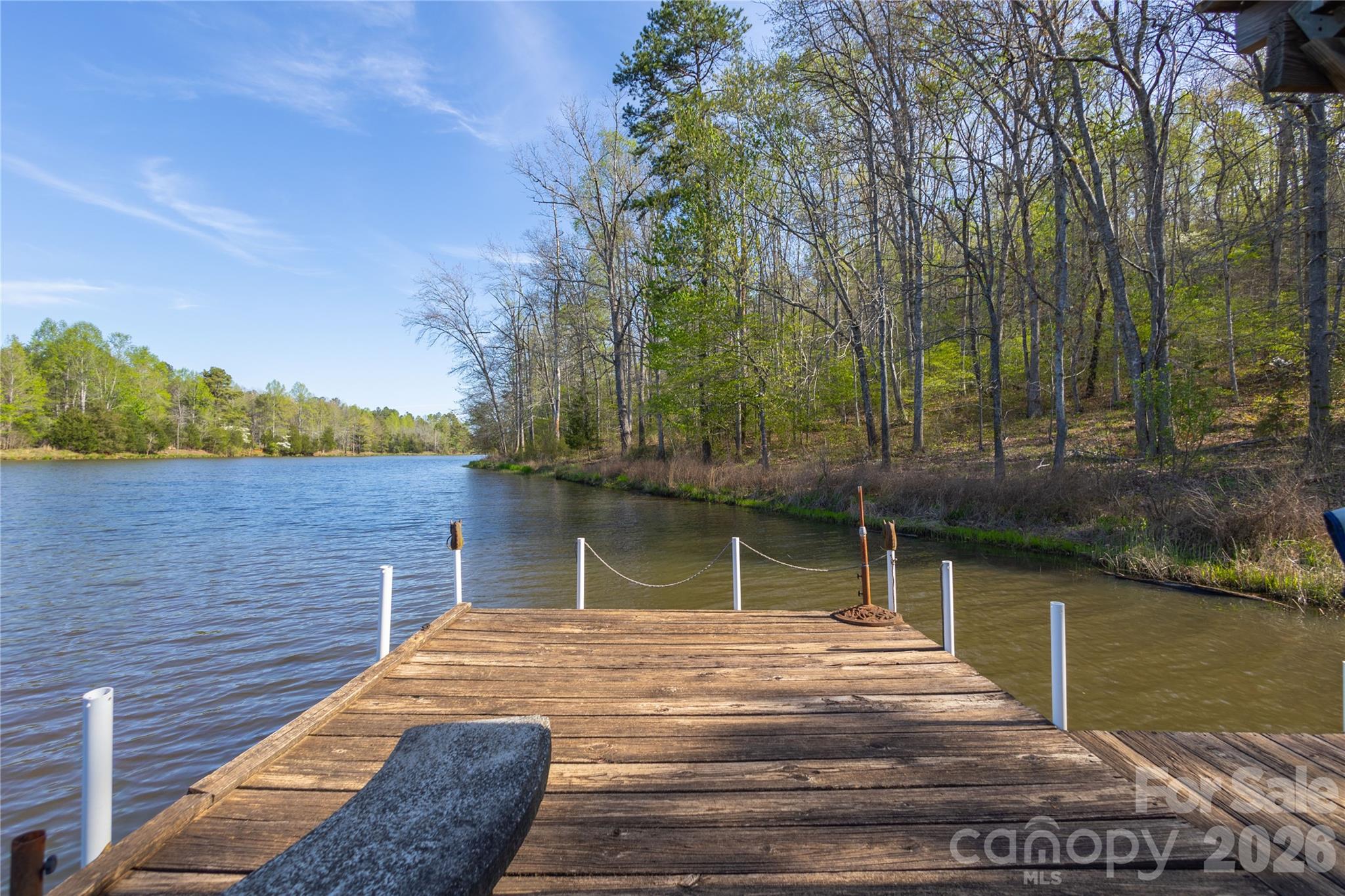 261 Groves Parkway — Union Mills