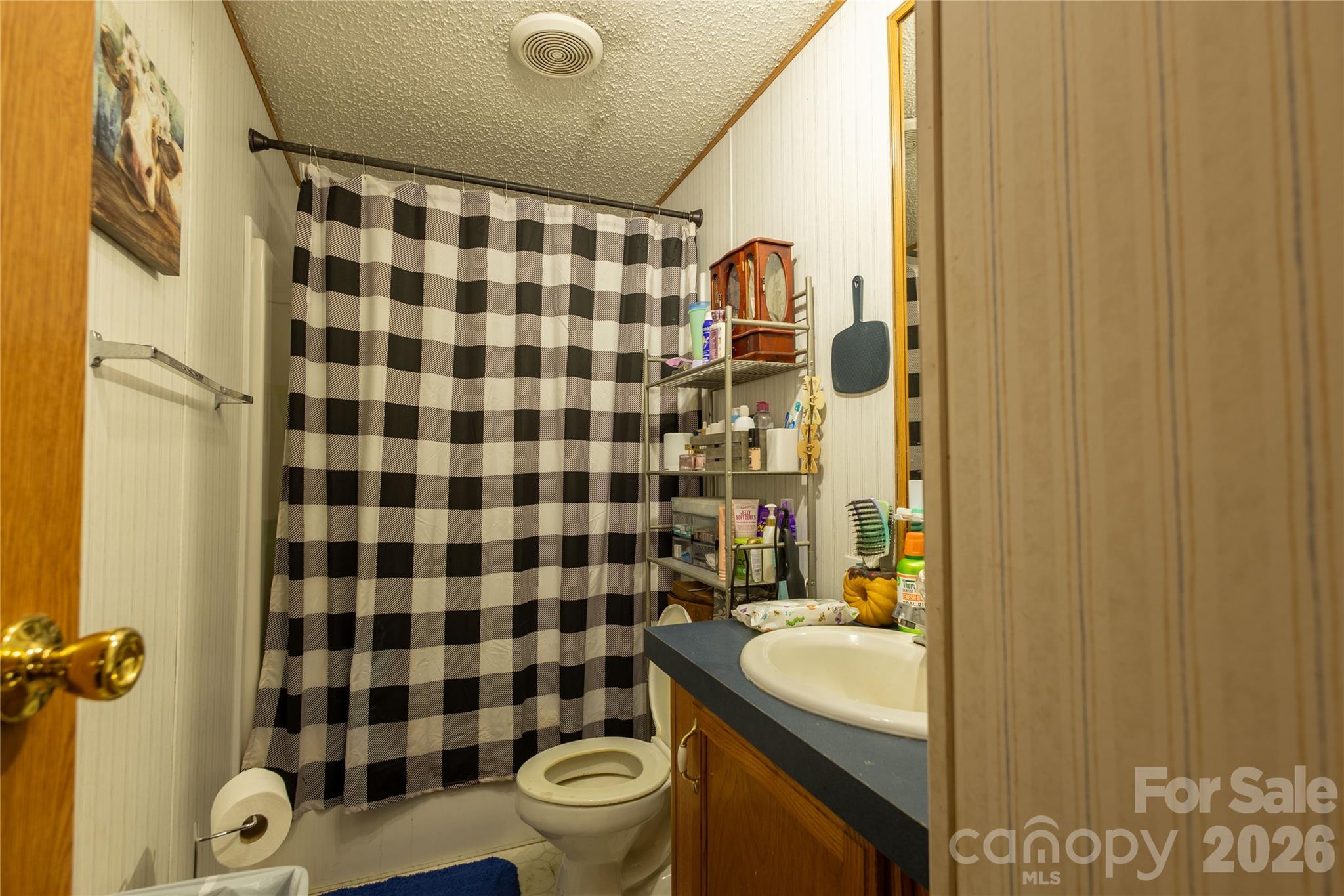 261 Groves Parkway — Union Mills