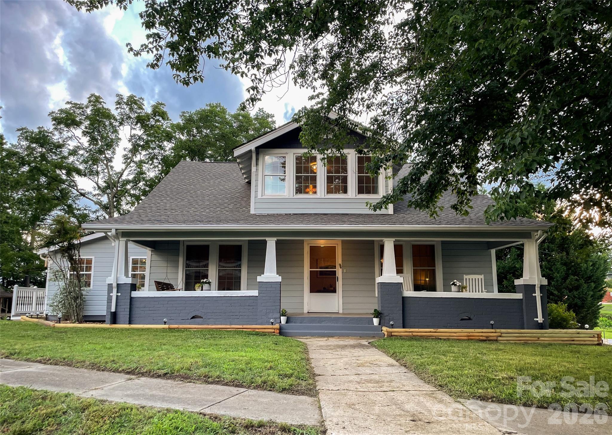 102 Cuthberson Street — Morganton