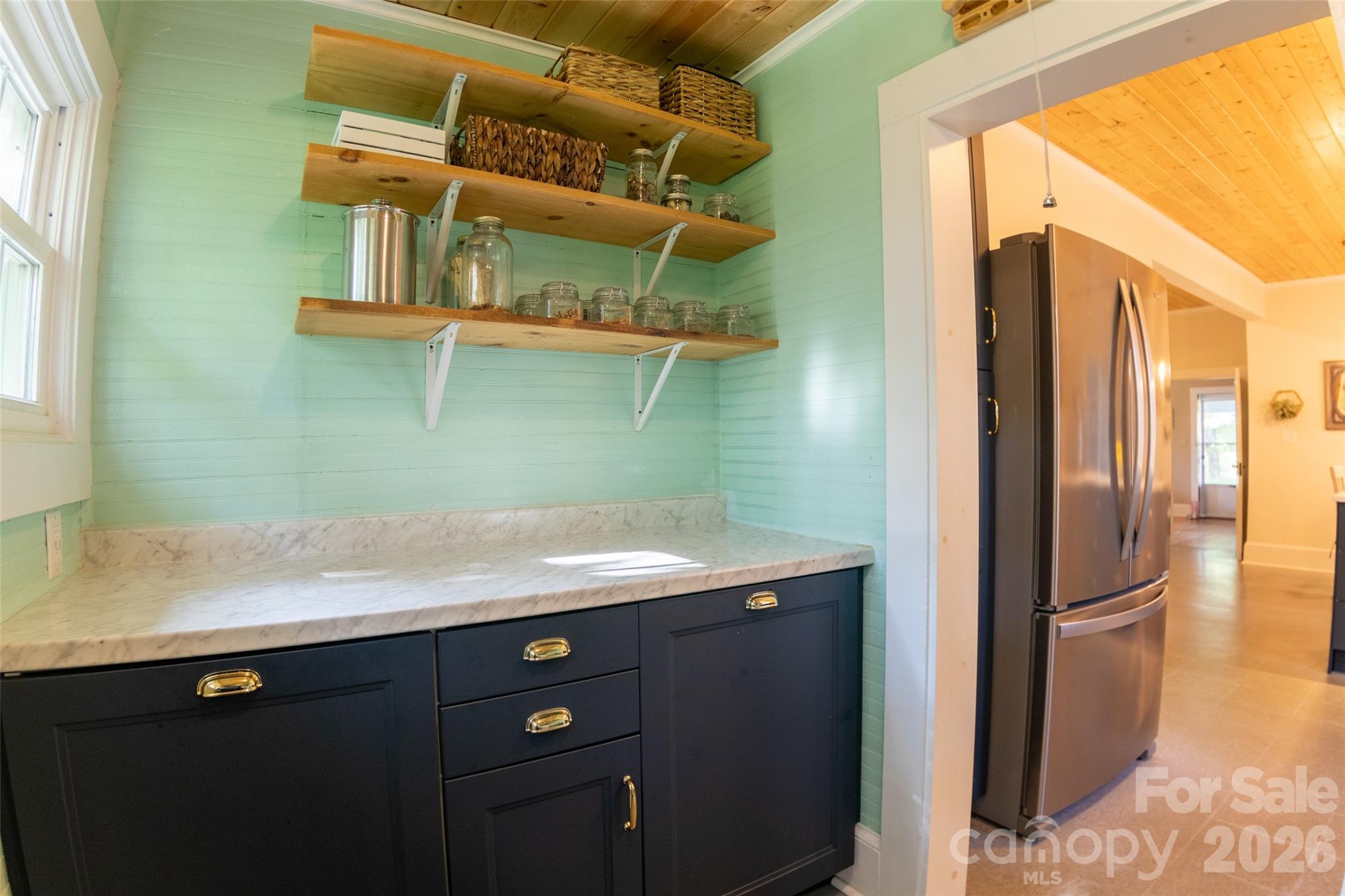 102 Cuthberson Street — Morganton