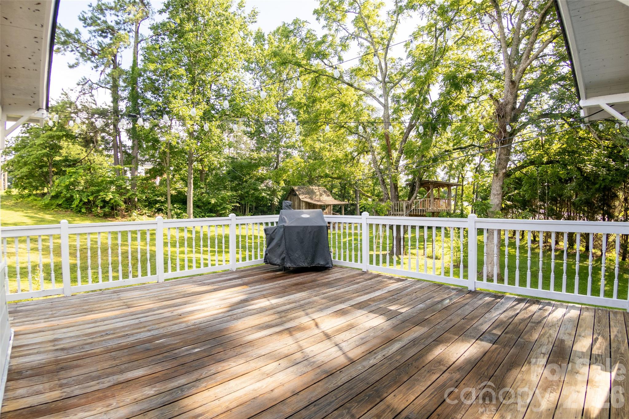 102 Cuthberson Street — Morganton