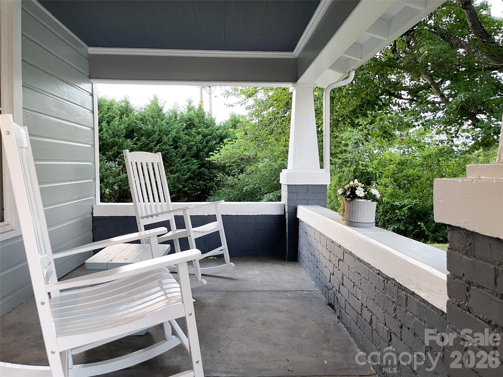 102 Cuthberson Street — Morganton