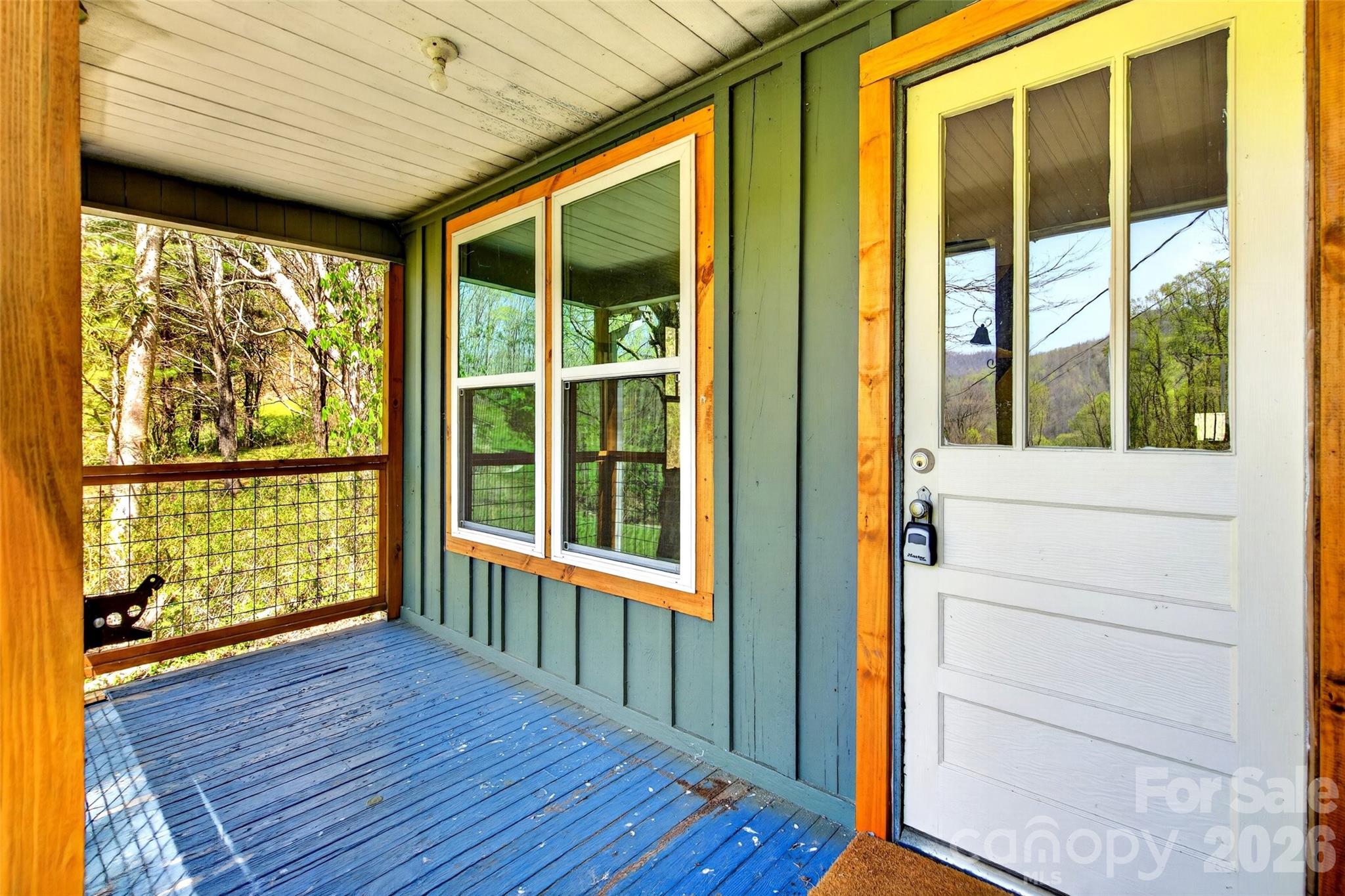 488 Cad Campbell Road — Bakersville
