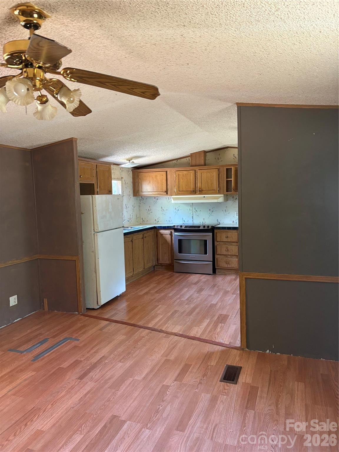 888 Old Mill Road — Richburg
