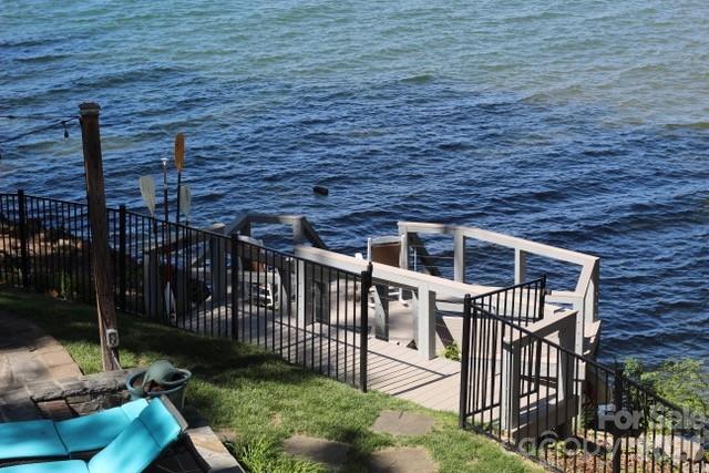 20727 Pointe Regatta Drive — Cornelius