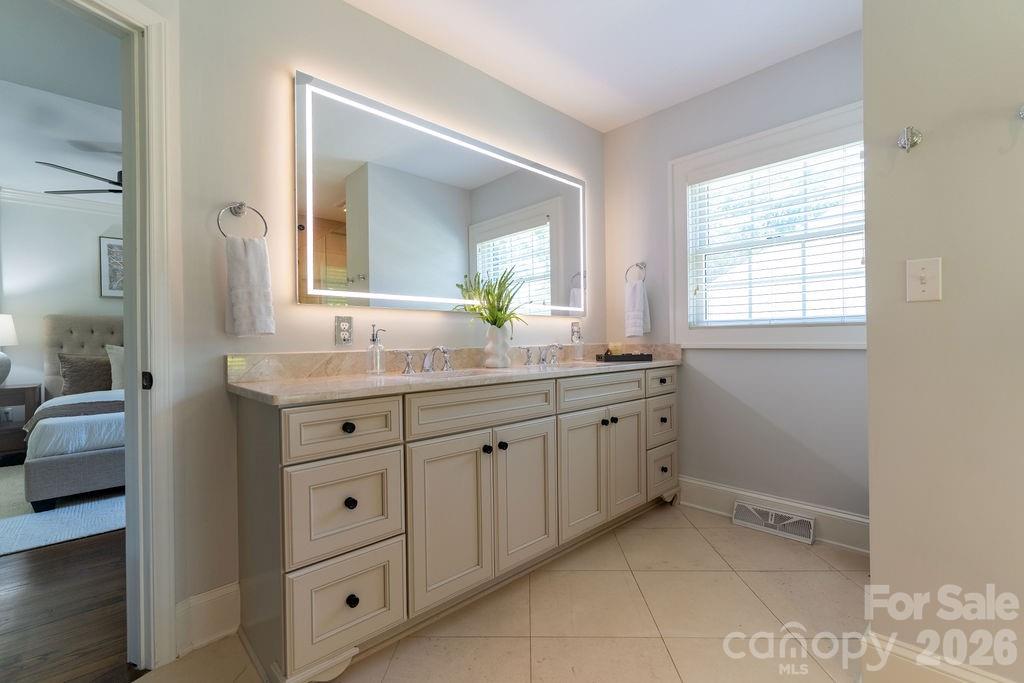 3335 Providence Road — Charlotte