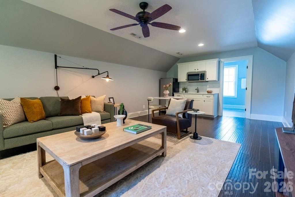 3335 Providence Road — Charlotte