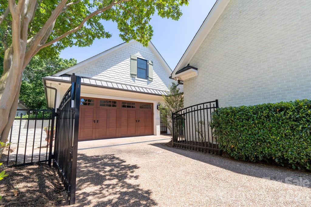 3335 Providence Road — Charlotte
