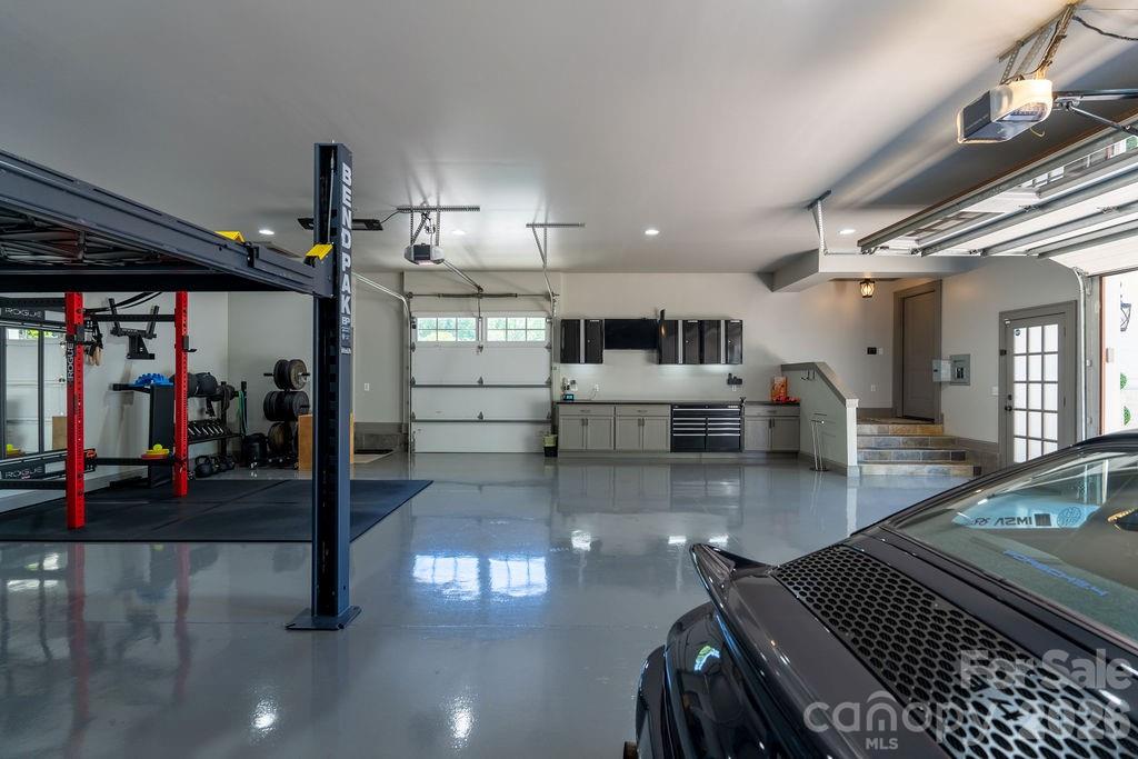 3335 Providence Road — Charlotte