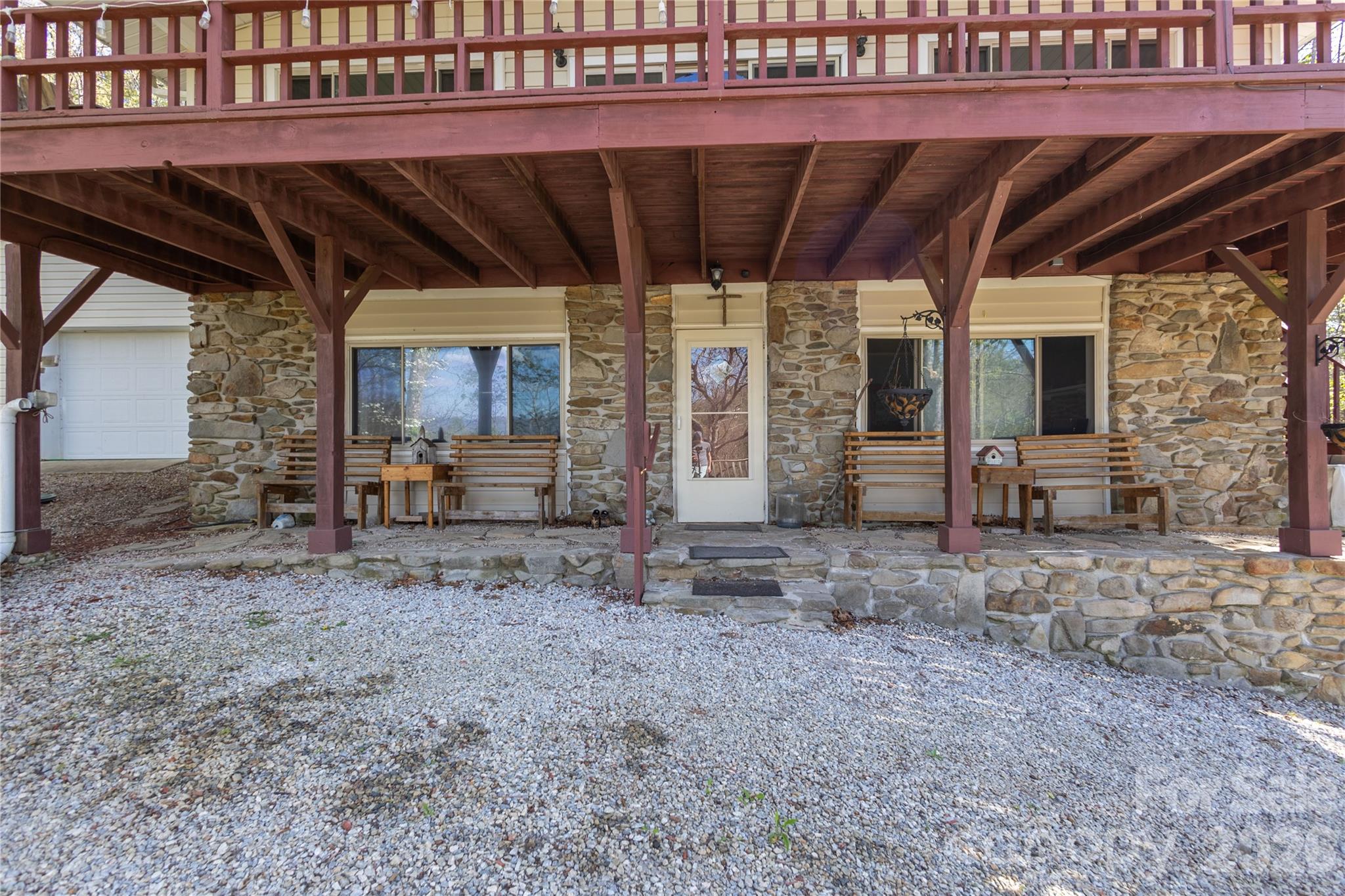 344 Pine Ridge Trail — Almond