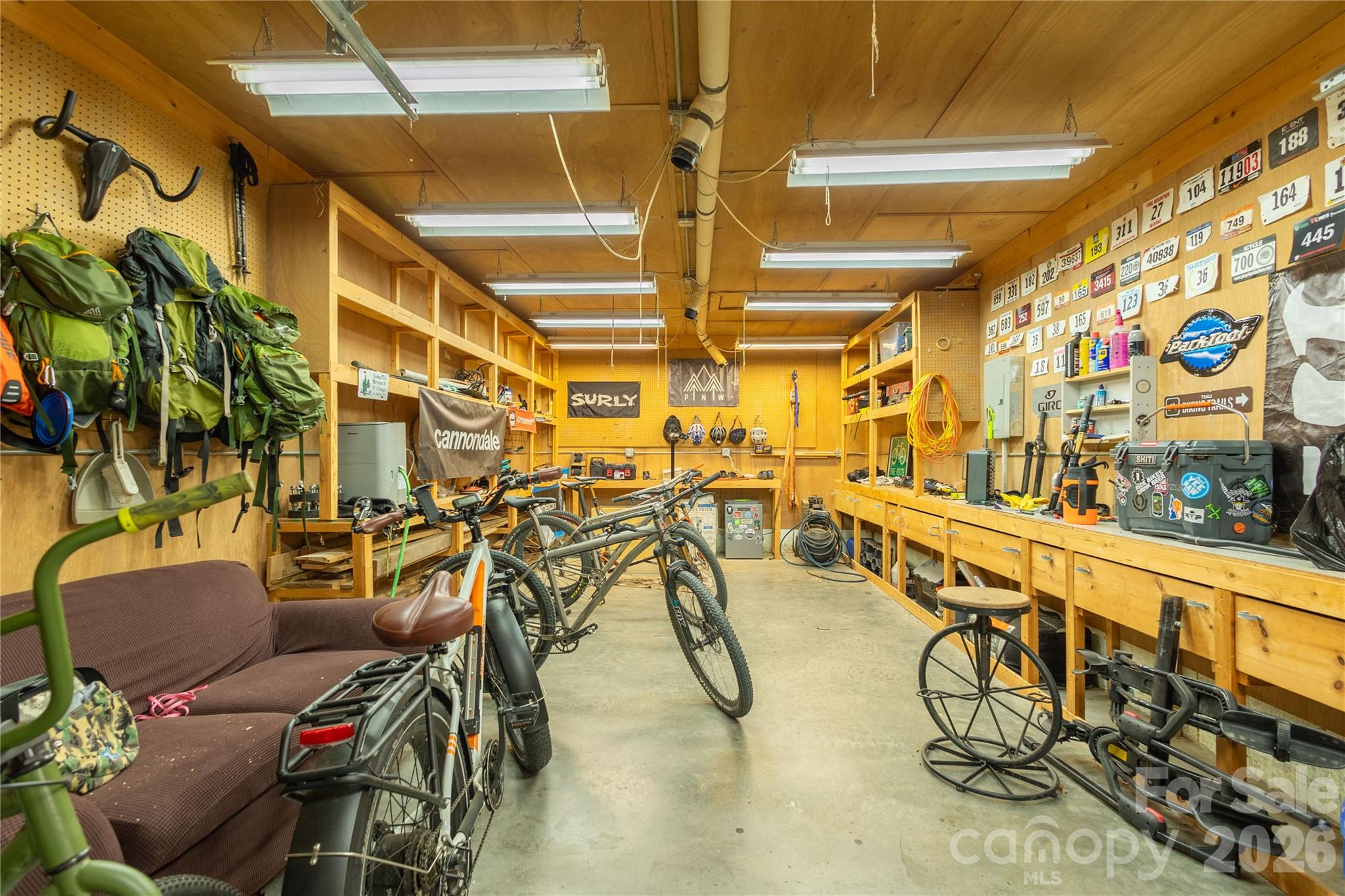344 Pine Ridge Trail — Almond