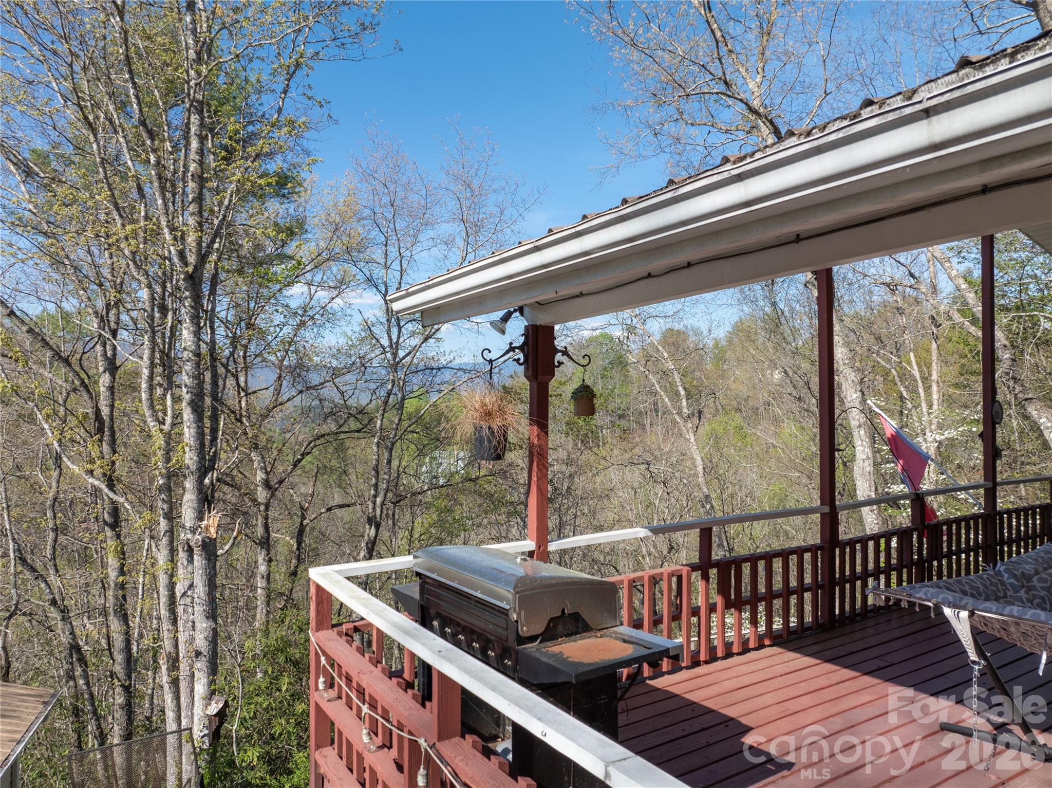 344 Pine Ridge Trail — Almond