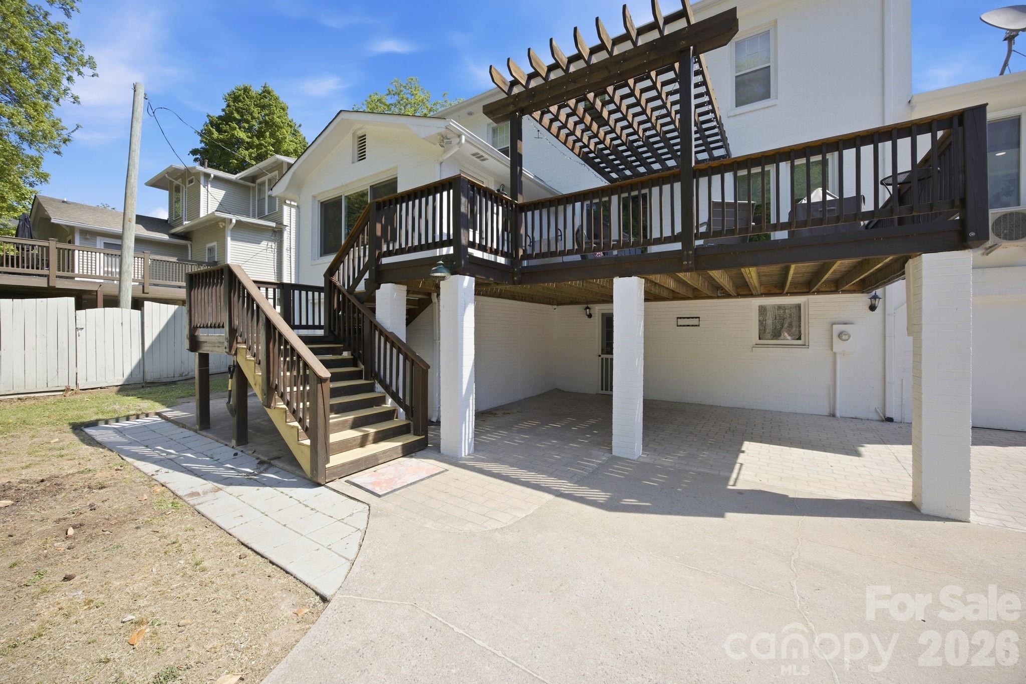 452 Union Street S — Concord