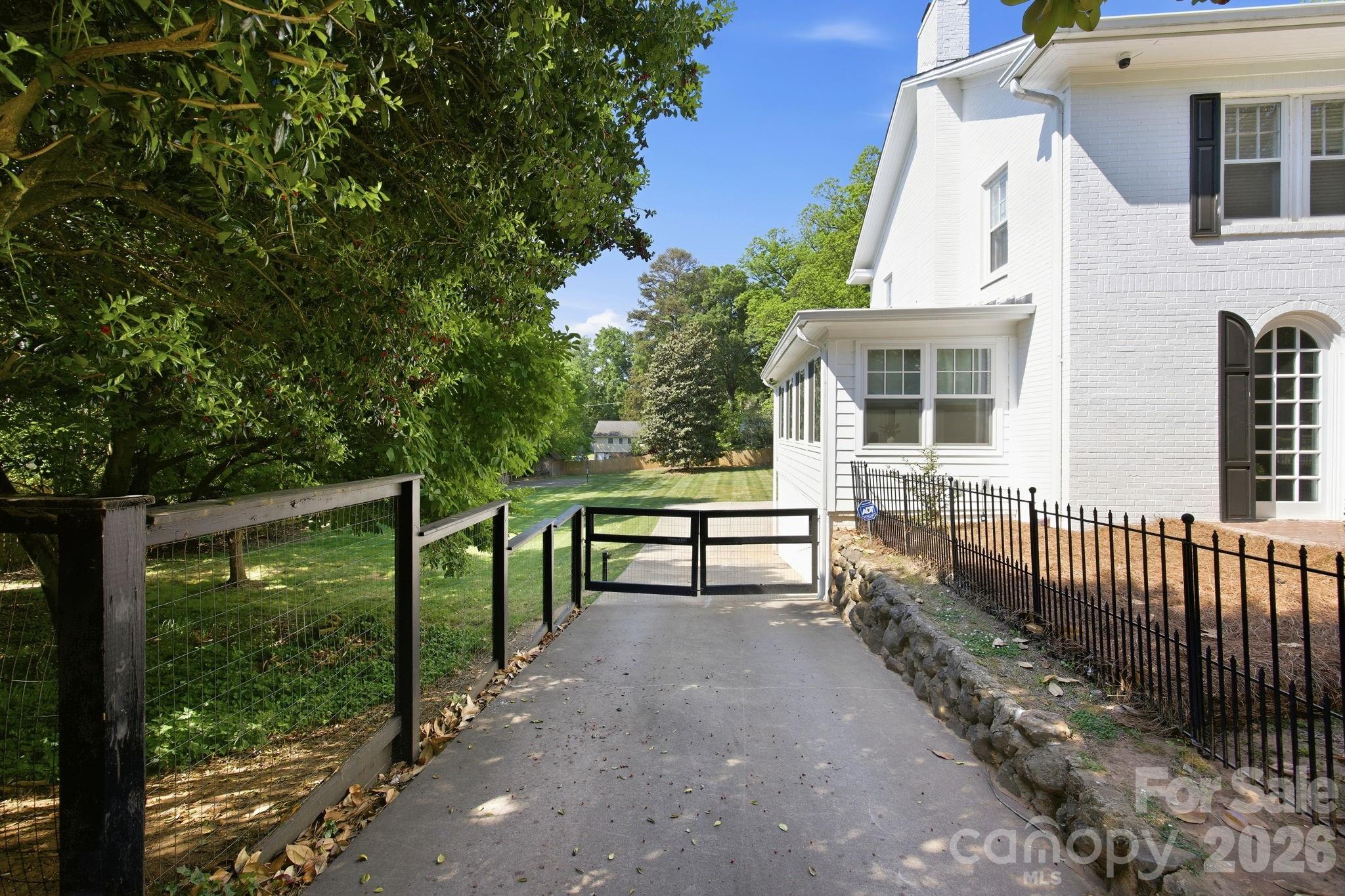 452 Union Street S — Concord