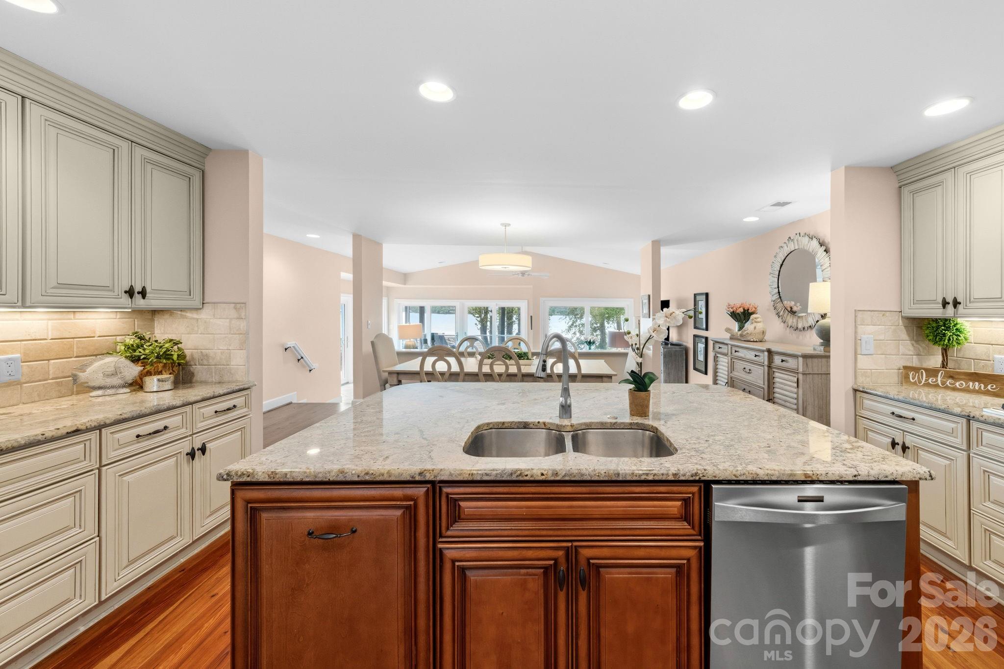 14 King Haigler Chase Court — Clover