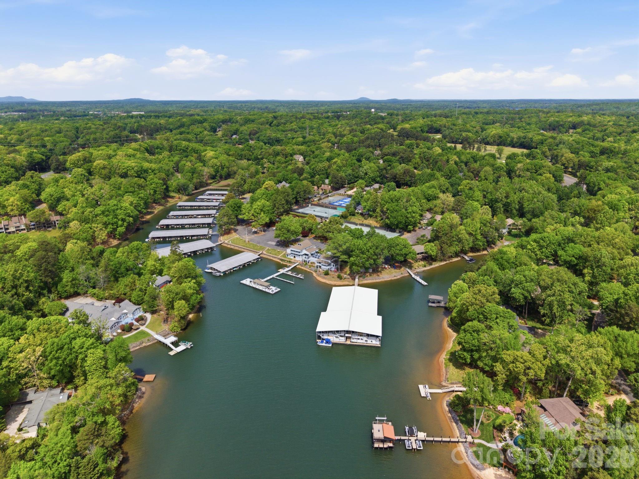 14 King Haigler Chase Court — Clover
