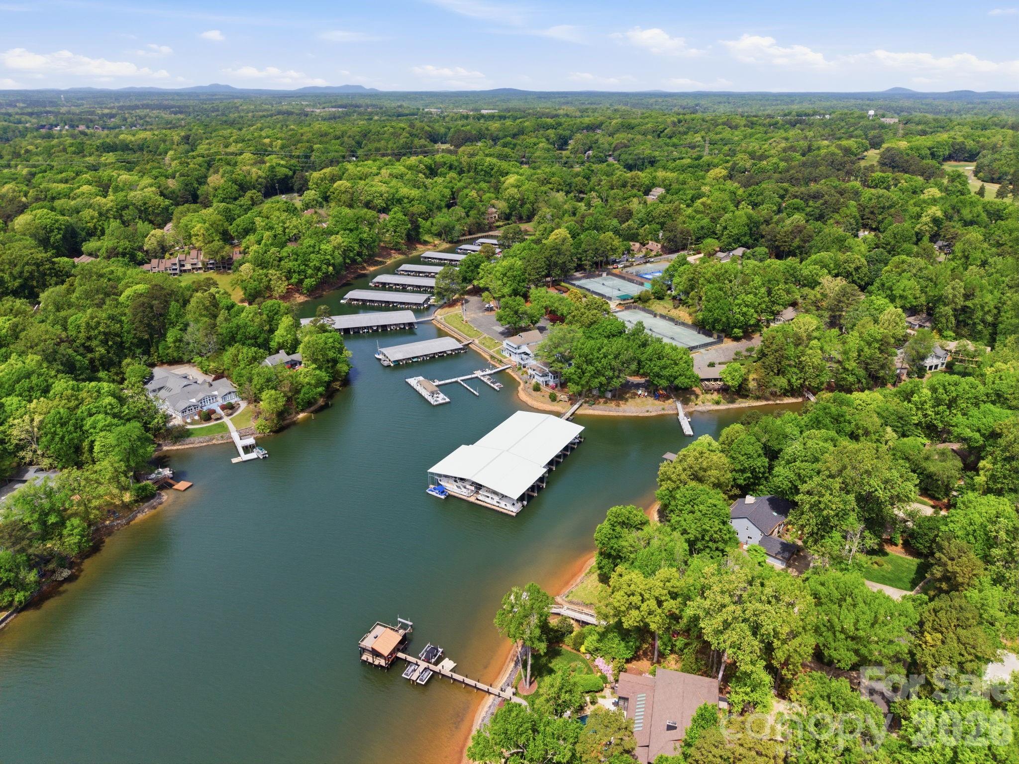 14 King Haigler Chase Court — Clover