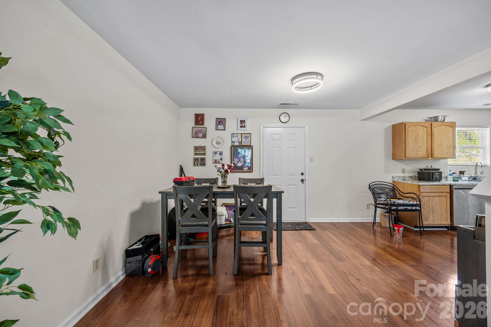 2621 Stream Bank Drive — Charlotte