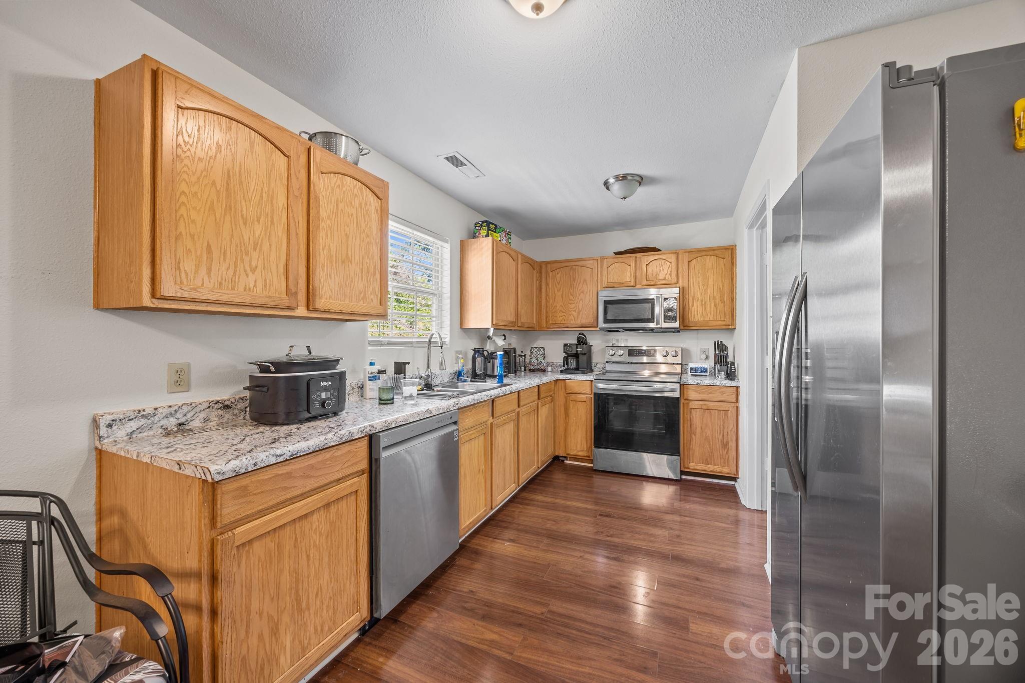 2621 Stream Bank Drive — Charlotte